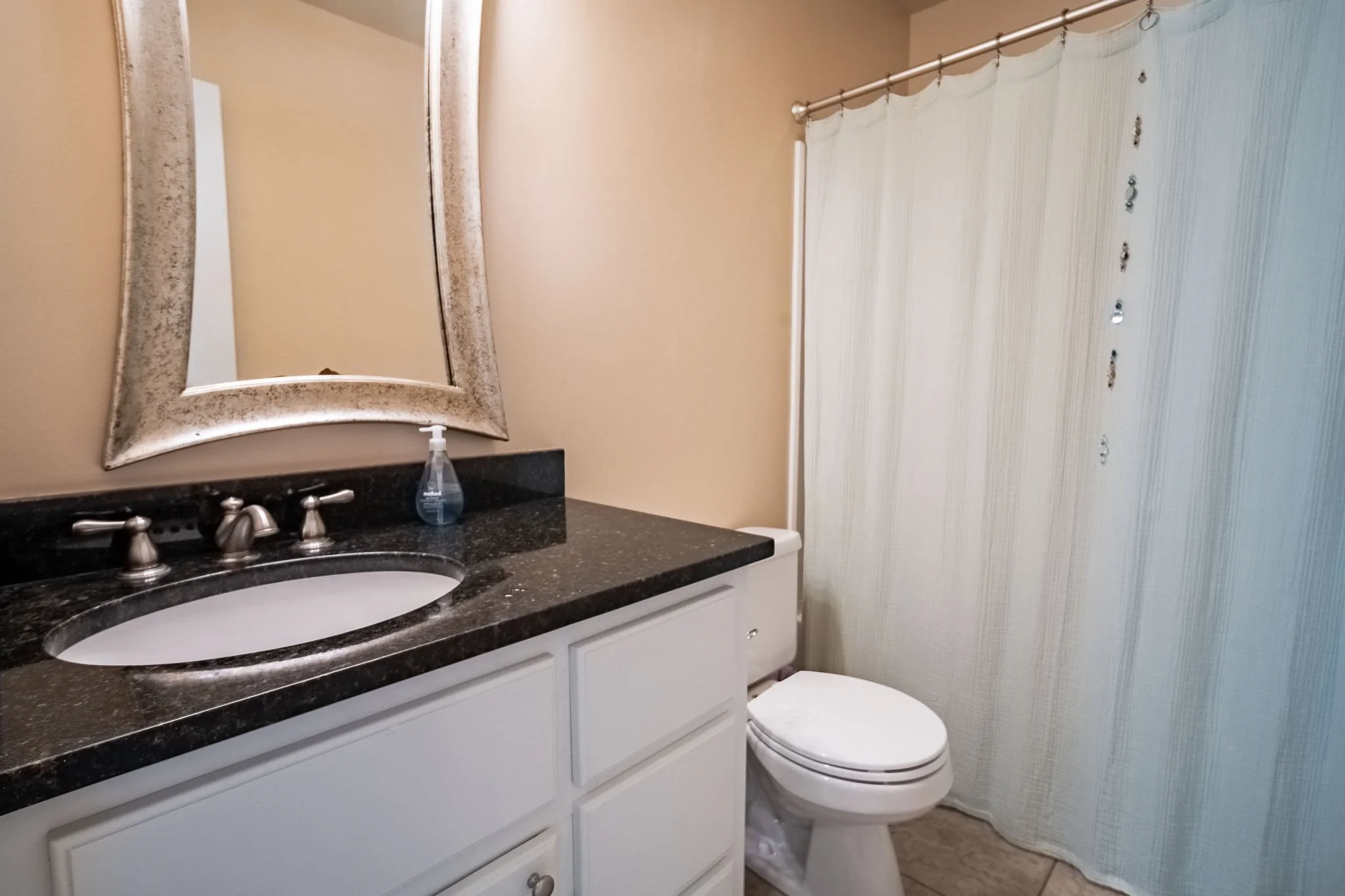 27 Hall Bath.jpg