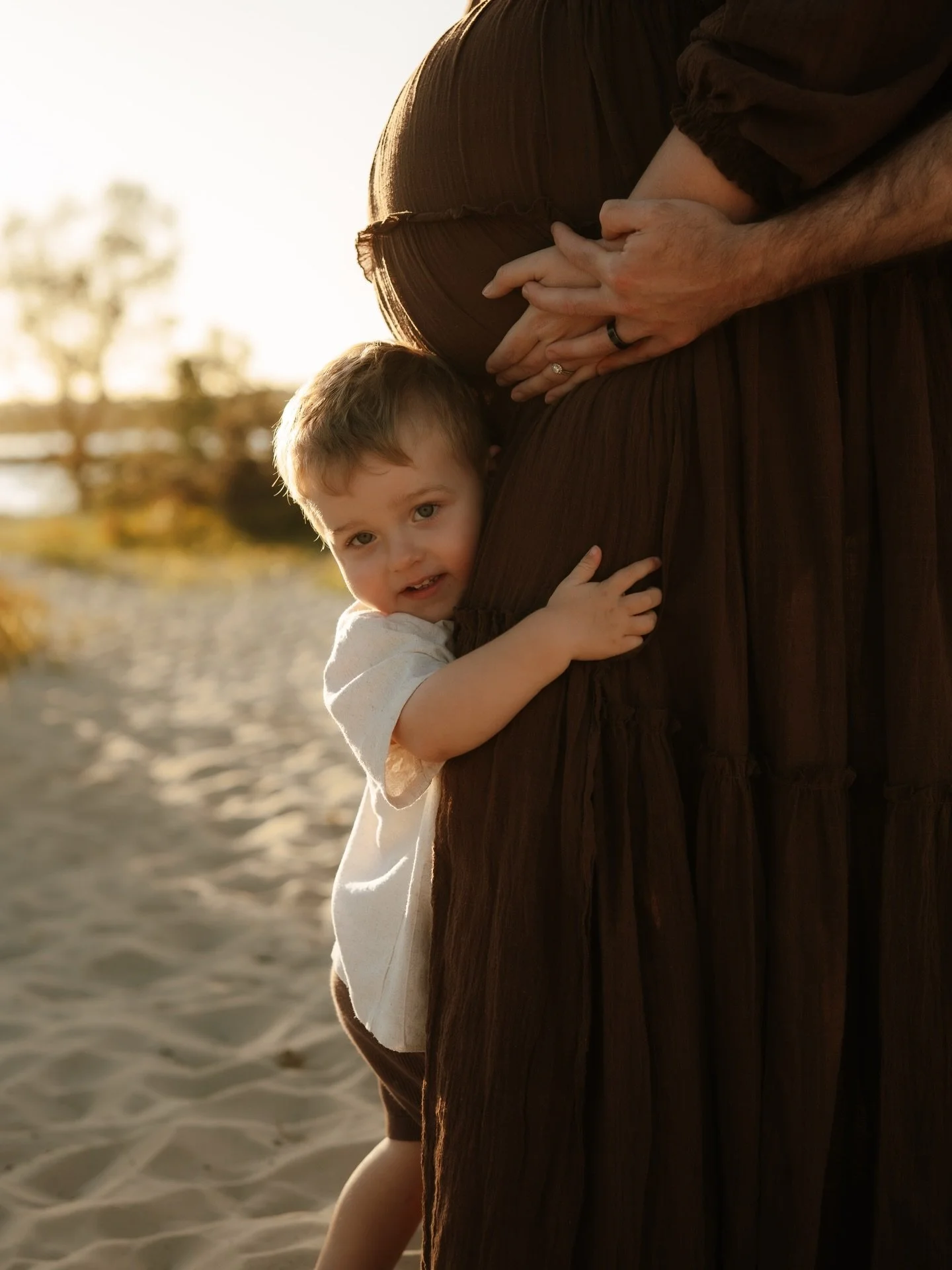 Busy lives but always finding the time to capture their story. 

Beautiful Mama in full bloom ✨

I cannot wait to meet your little one - the best part of my job is when I get to capture your whole story from bump to baby 🫶🏻

Perth Maternity Photogr