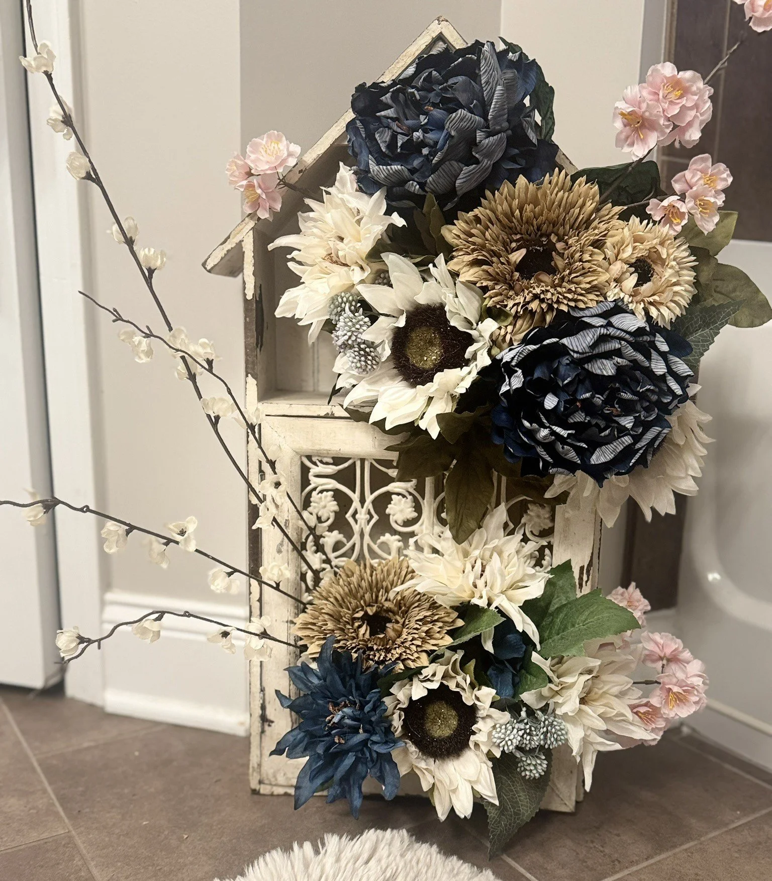 The Garden Birdhouse