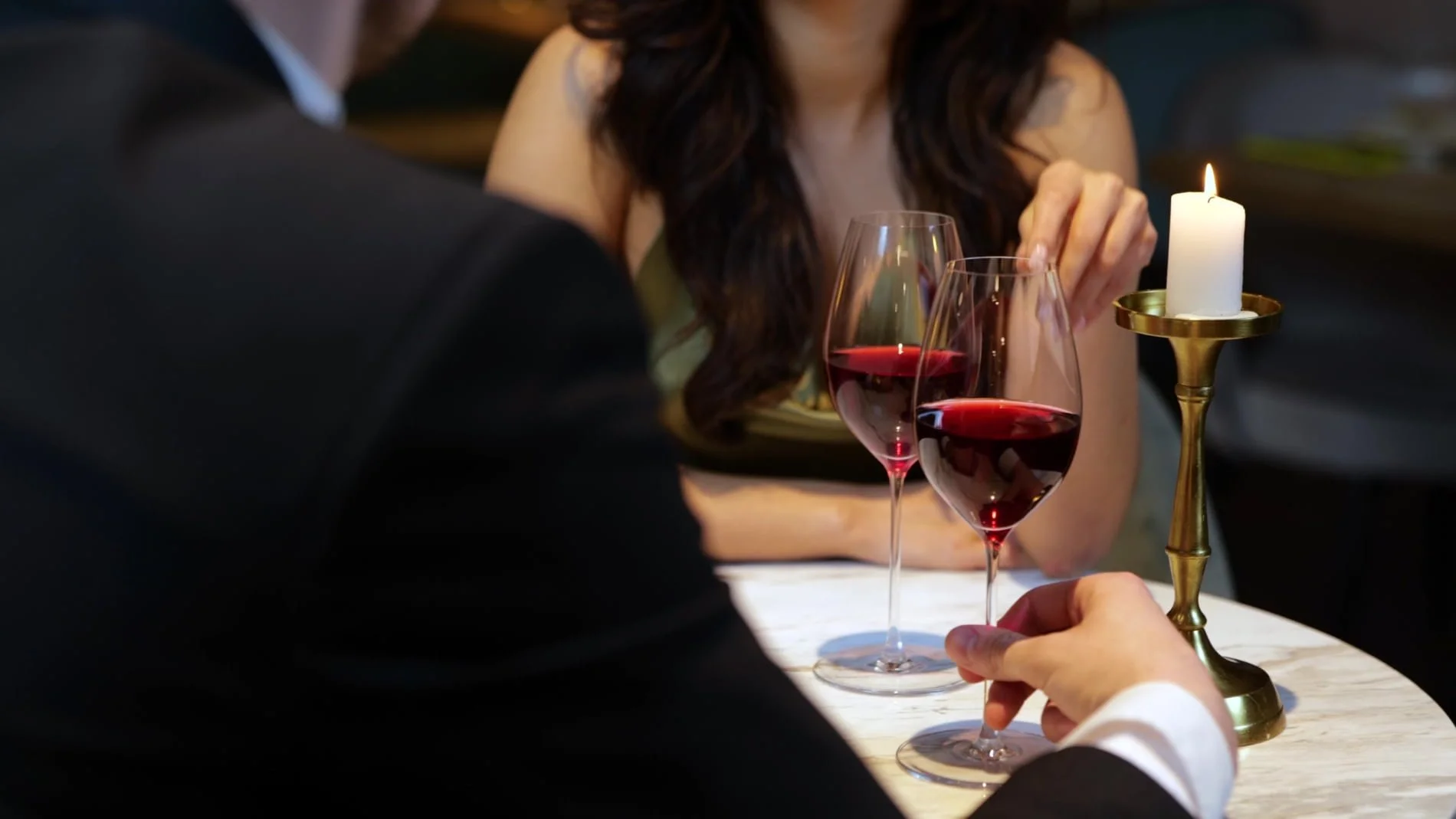 The Art of Hosting a Sophisticated Evening for Your High End Escort Date in NYC