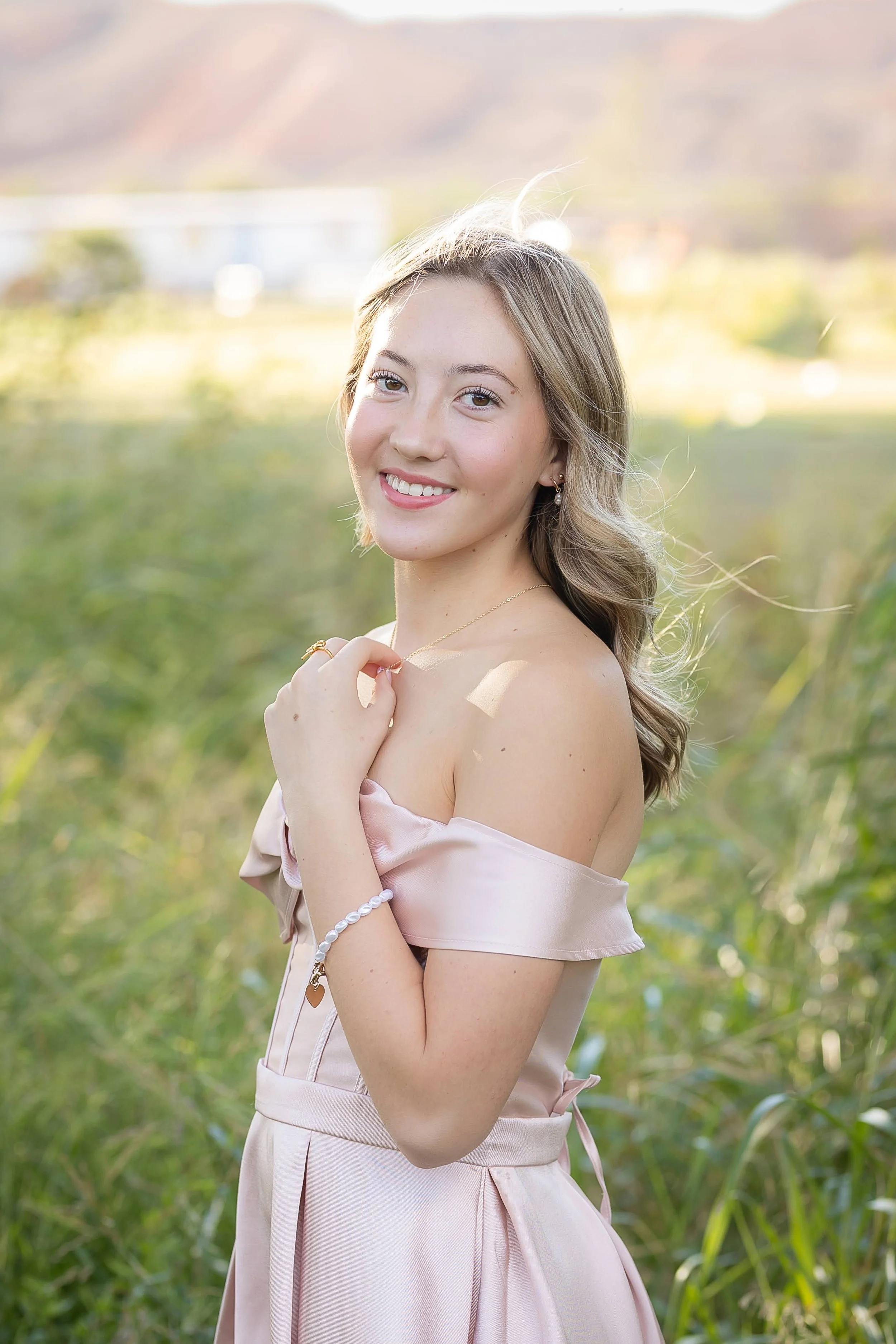 Senior portrait by Marissa D Photography, Southern Utah