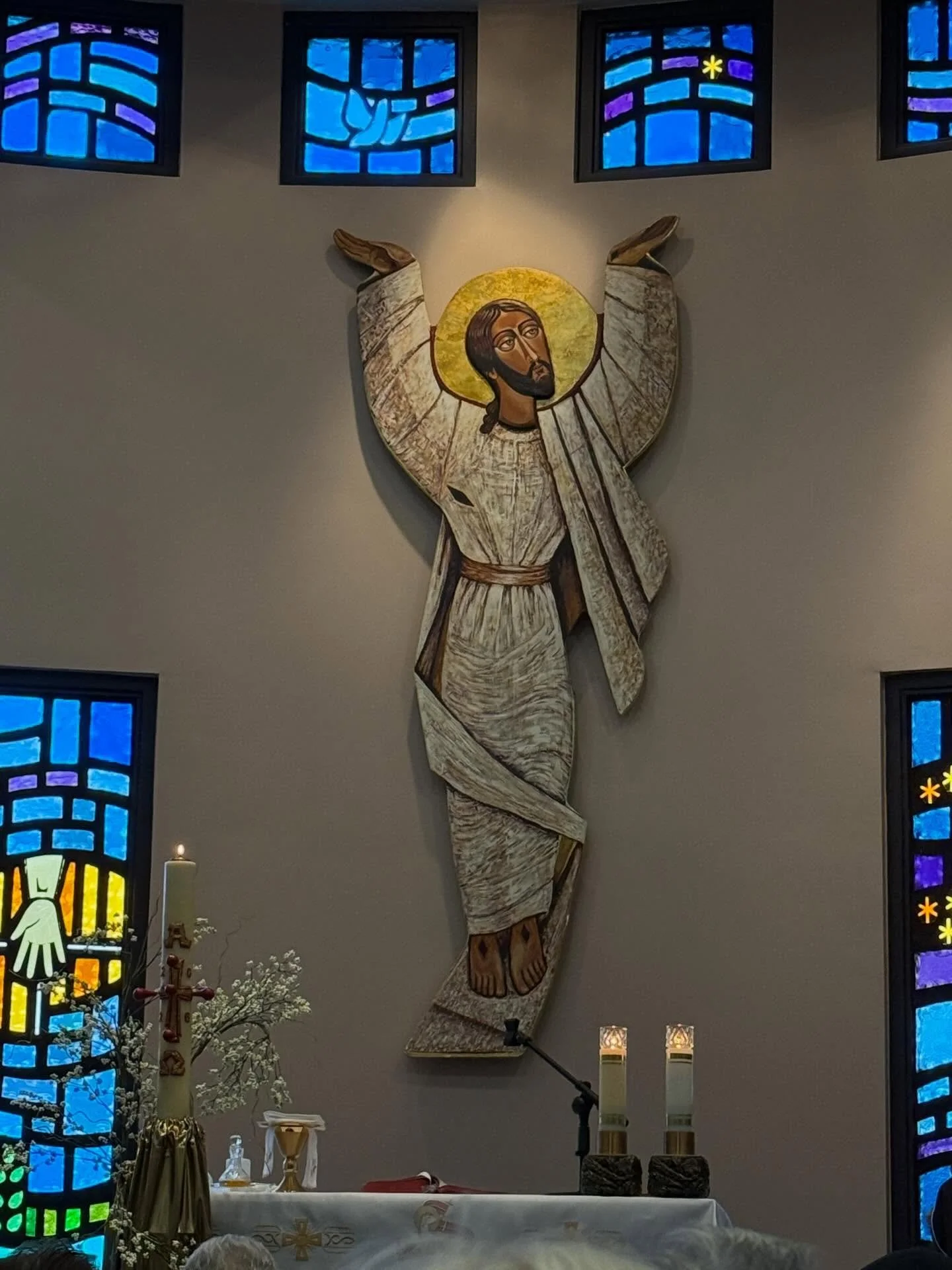 Easter blessings to you all! ✝️🐰💐🤍

#eastersunday #easter #the413journal #413living #easterblessings