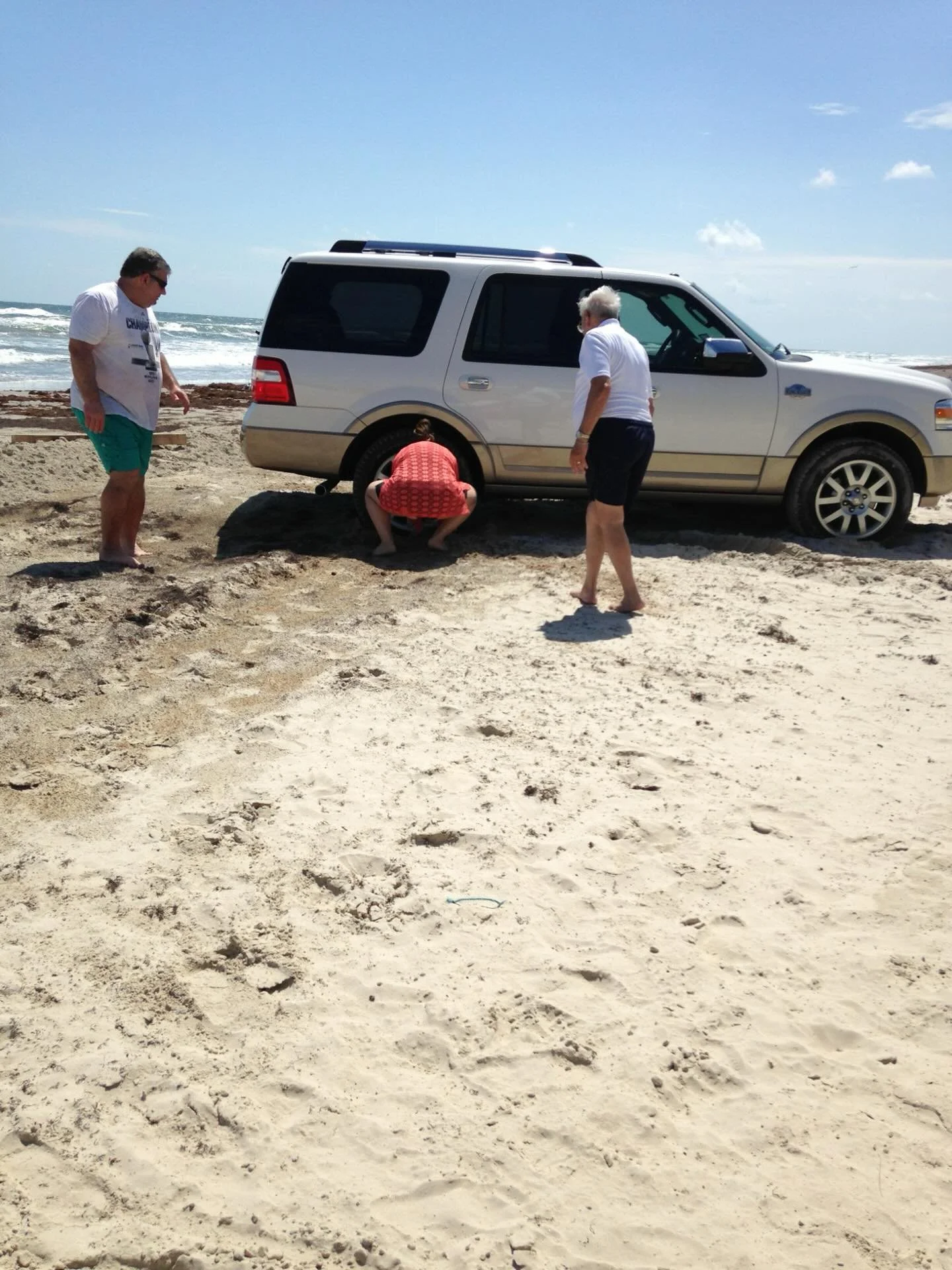 Ever feel like you&rsquo;re spinning your wheels in life?

Trying harder&hellip; digging deeper&hellip;but still feeling stuck?

I shared a new blog today about a moment at the beach that turned into a powerful reminder about finding traction instead