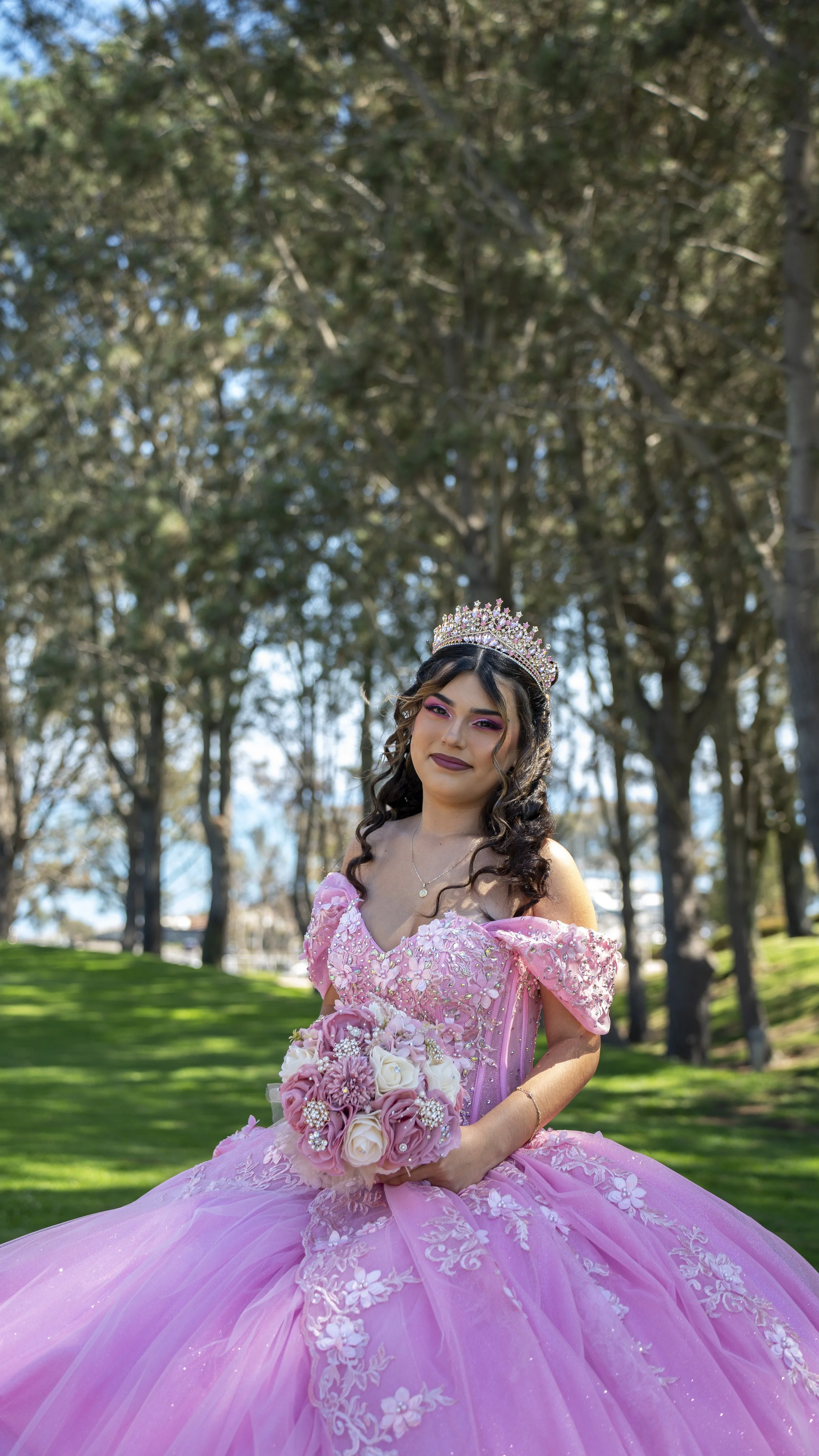 emely pre quncie-4.jpg