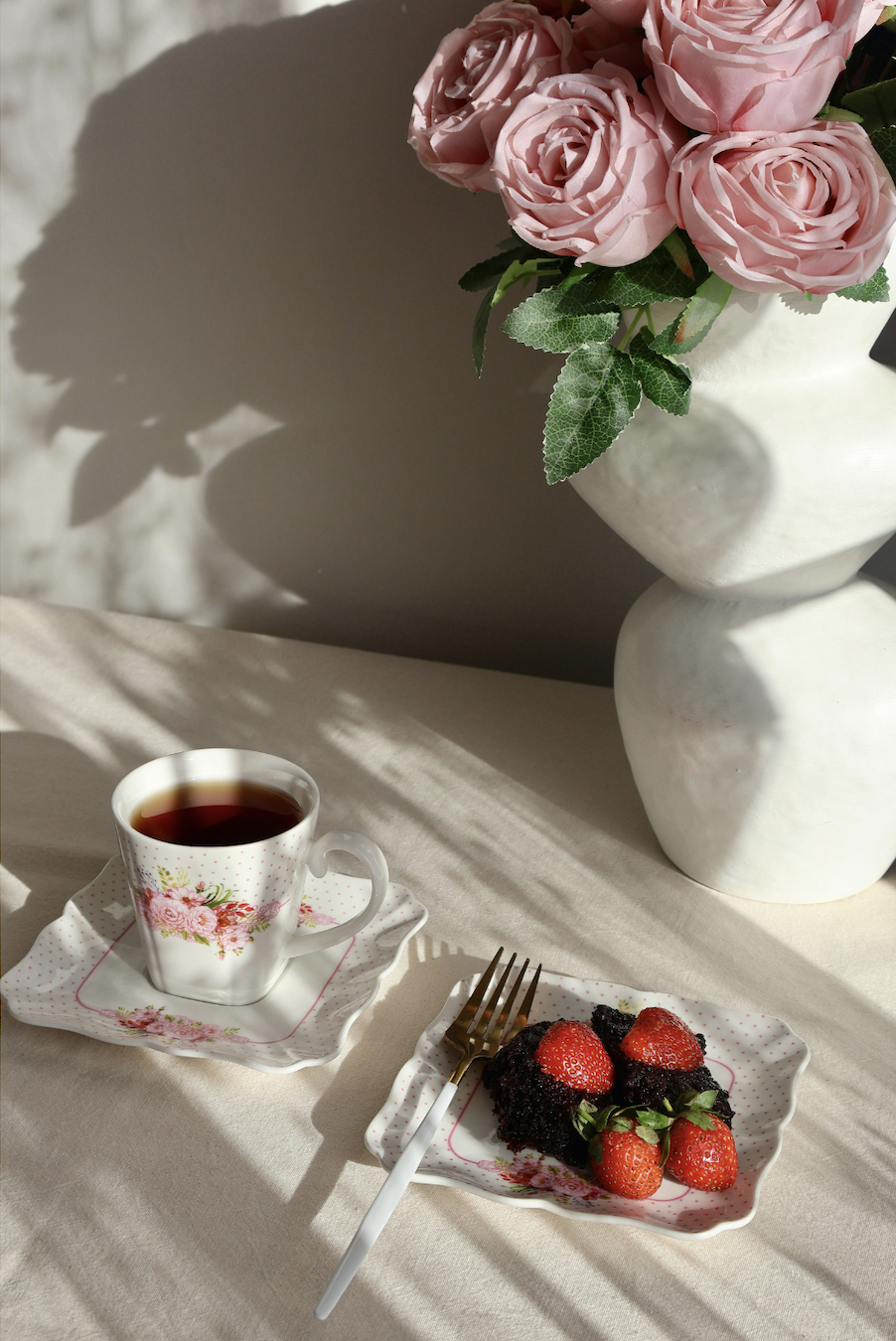 A Summer Strawberry Tea