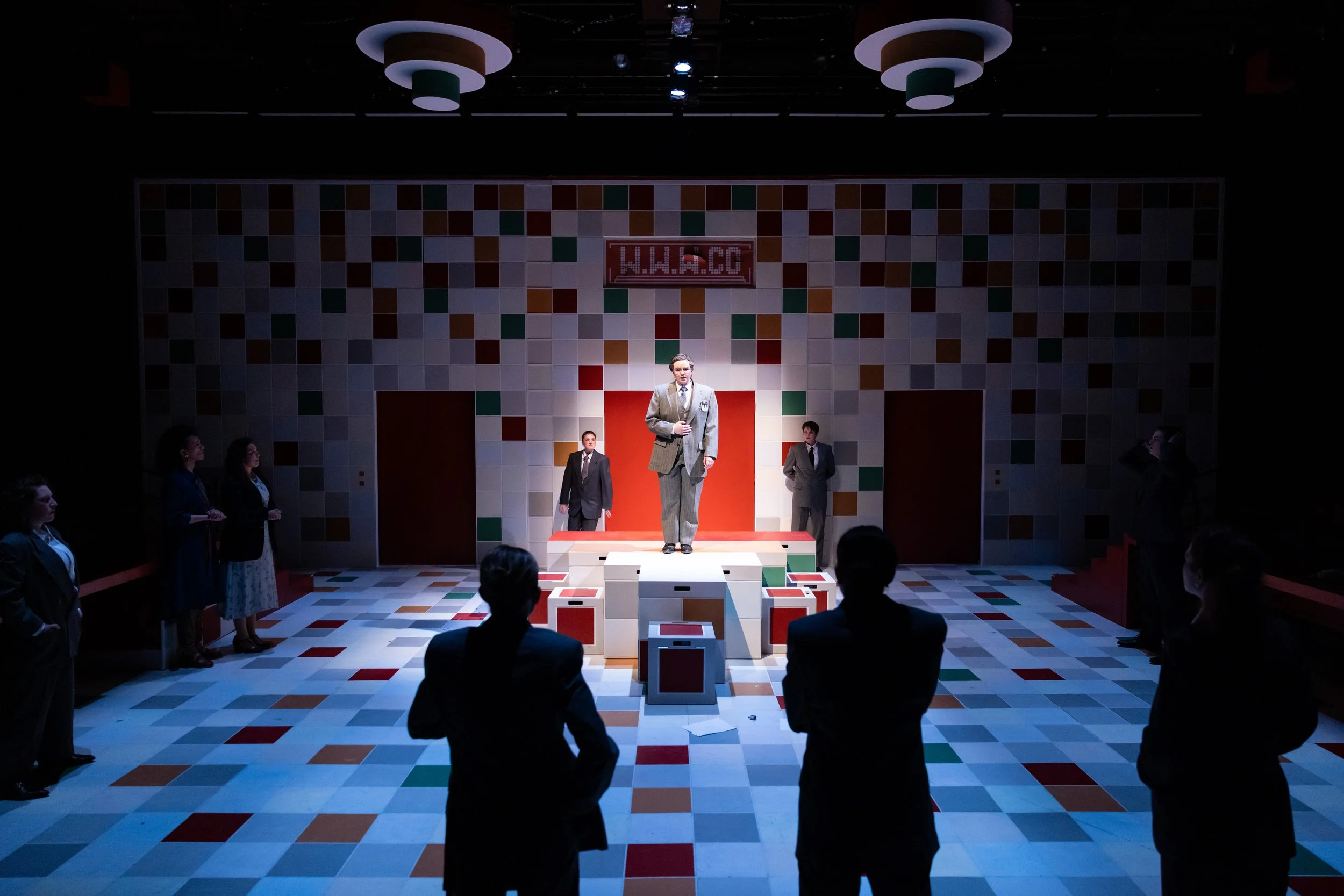 How to Succeed Act 2_Justin Barbin-267.jpg