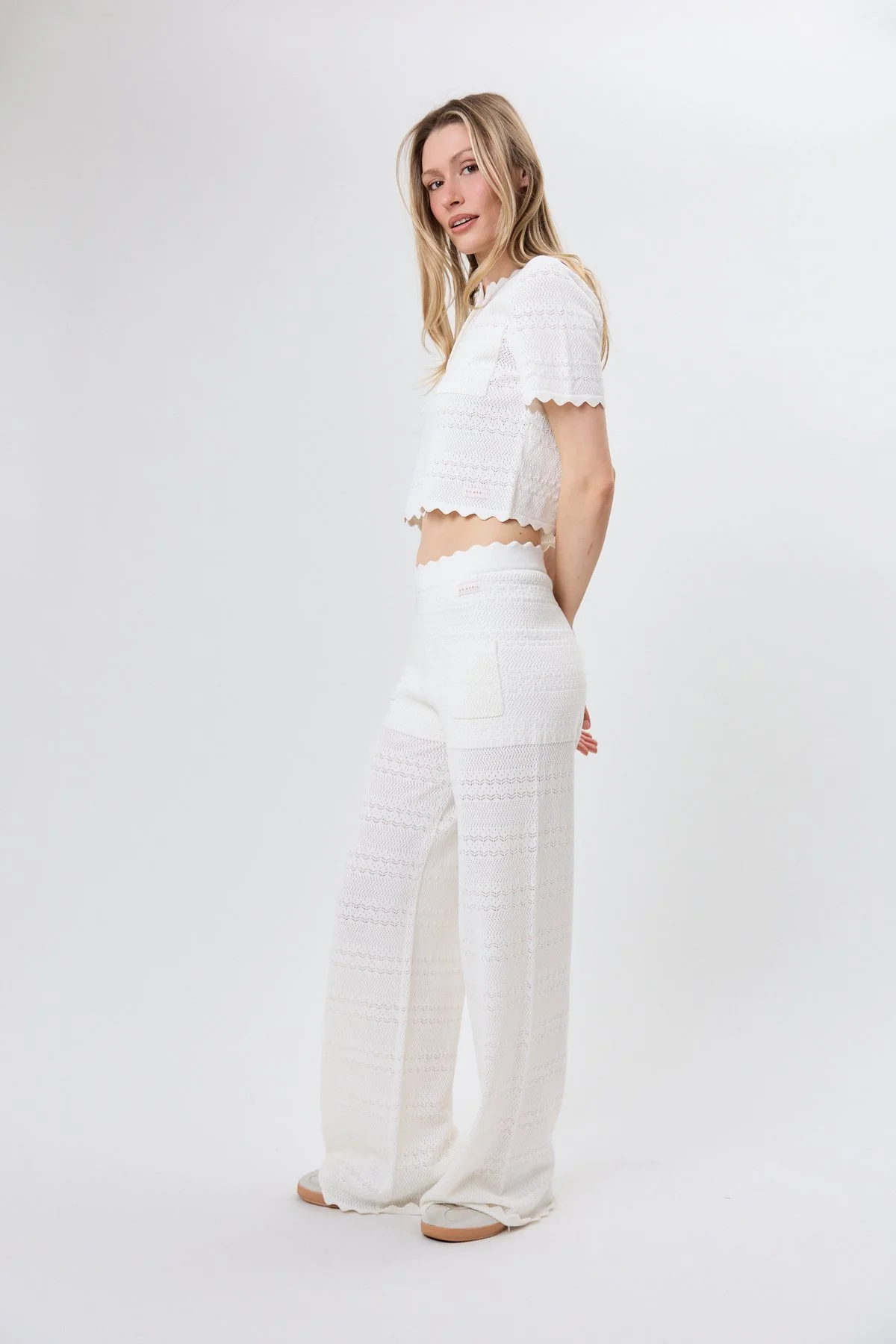 Aurea Flared Knit Pants_off white_1005781001_250.jpg