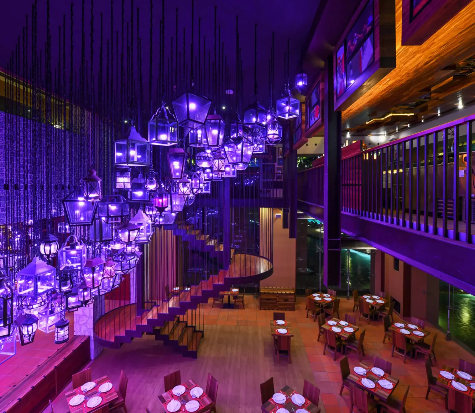 xcaret_bar_10 (2).webp