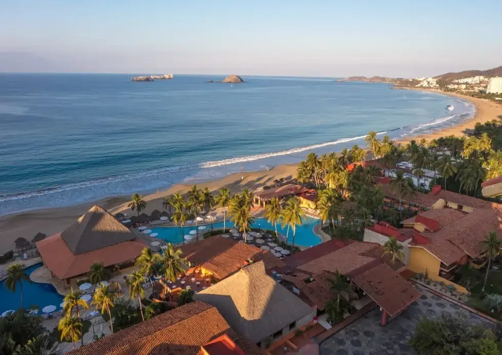 holiday_inn_hotele-vista-mar-ixtapa-habitaciones.webp
