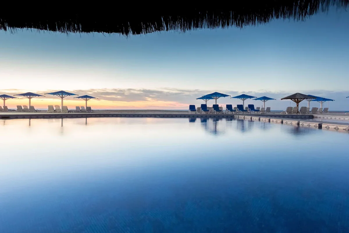 posada_real_los_cabos_alberca_1.webp