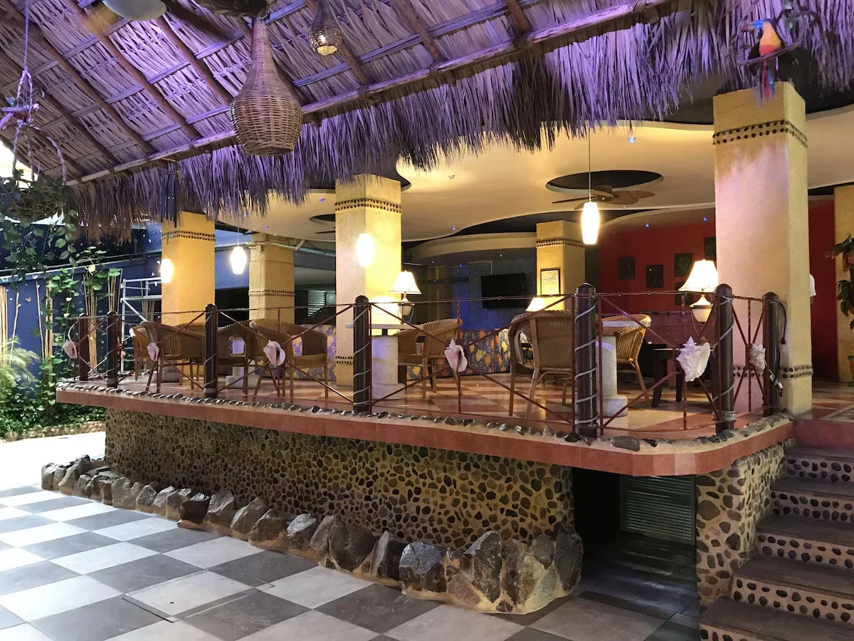club_del_sol_acapulco_restaurante_3.webp