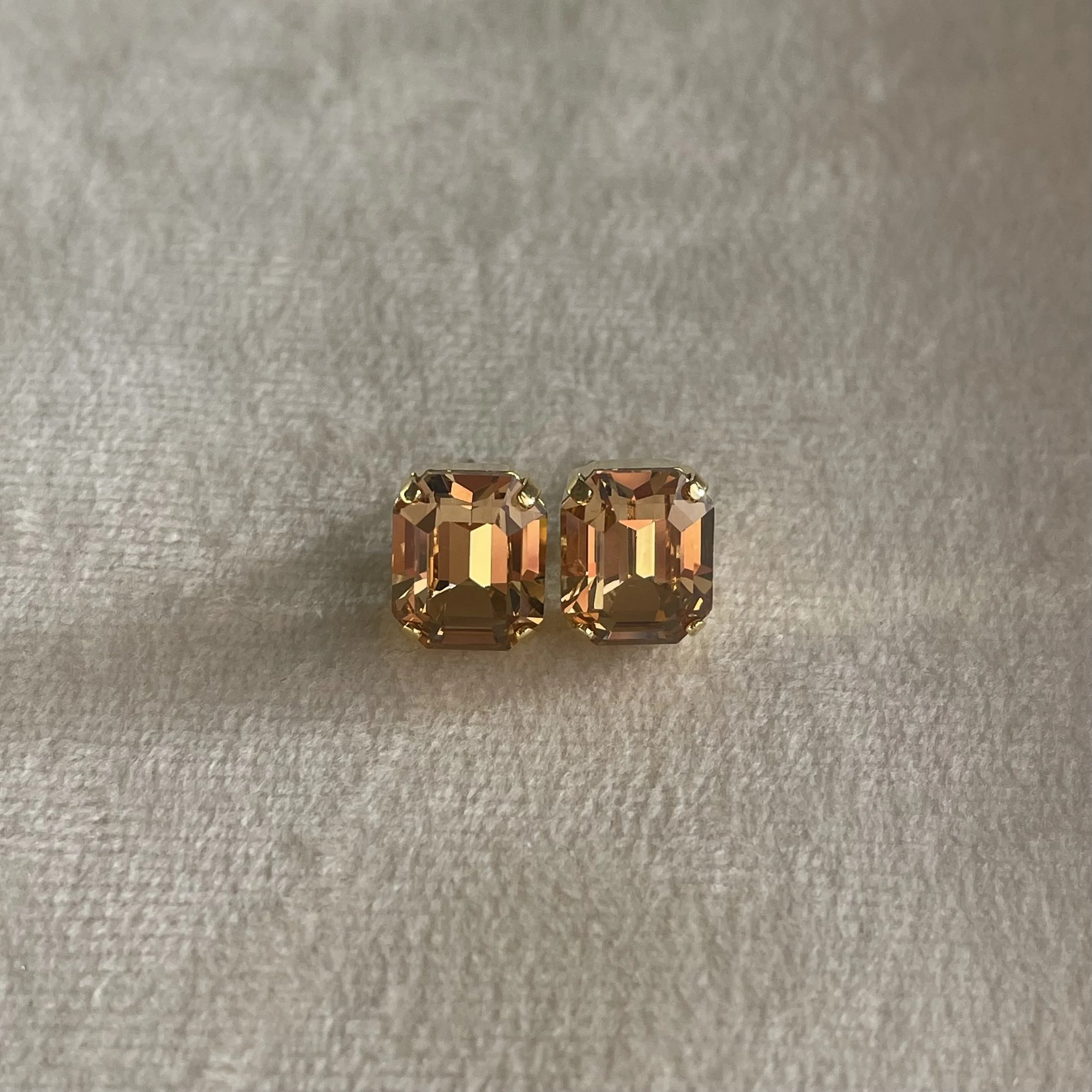 THE ARIYAH Crystal Earring