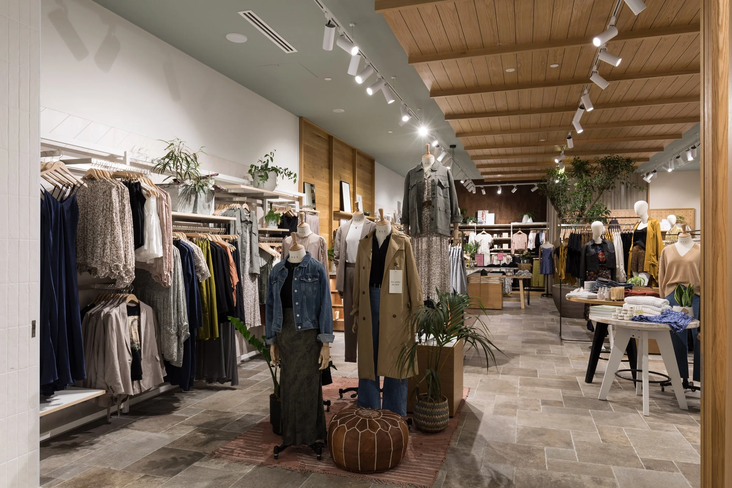 Mark-Scowen-Retail-Hospitality-collection-68.jpg