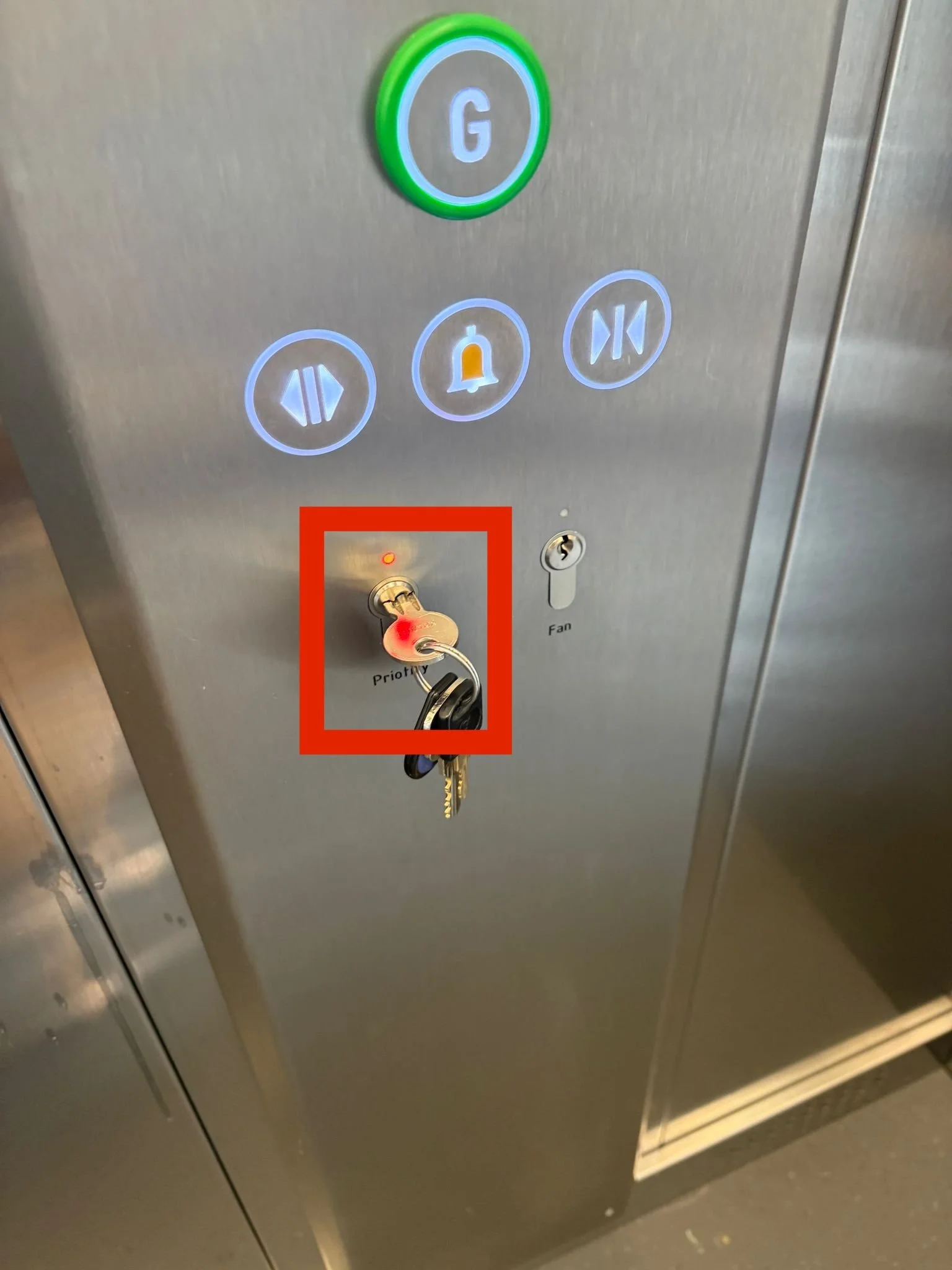 Key highlighted in red box