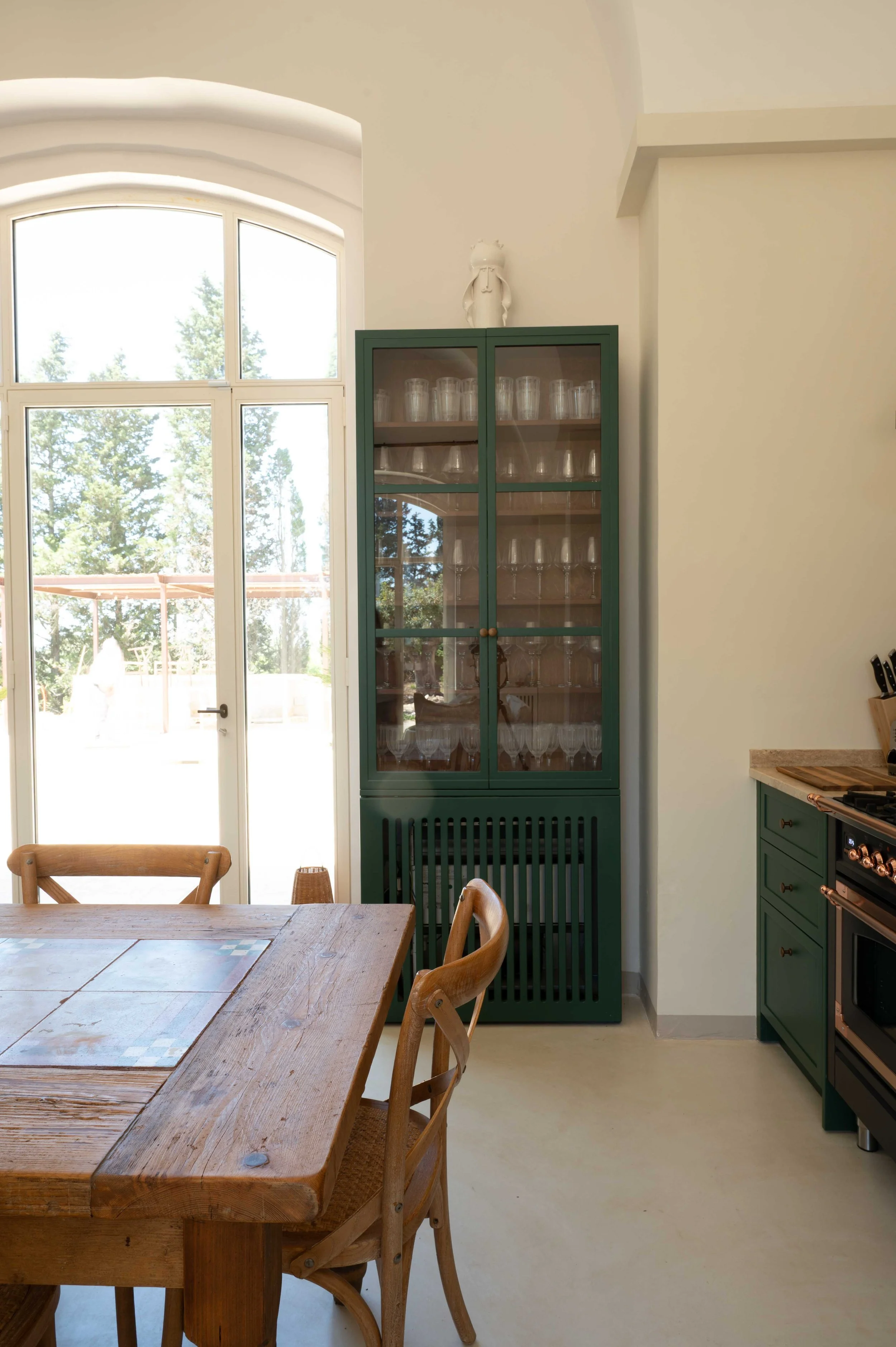 Open Kitchen with pool area access