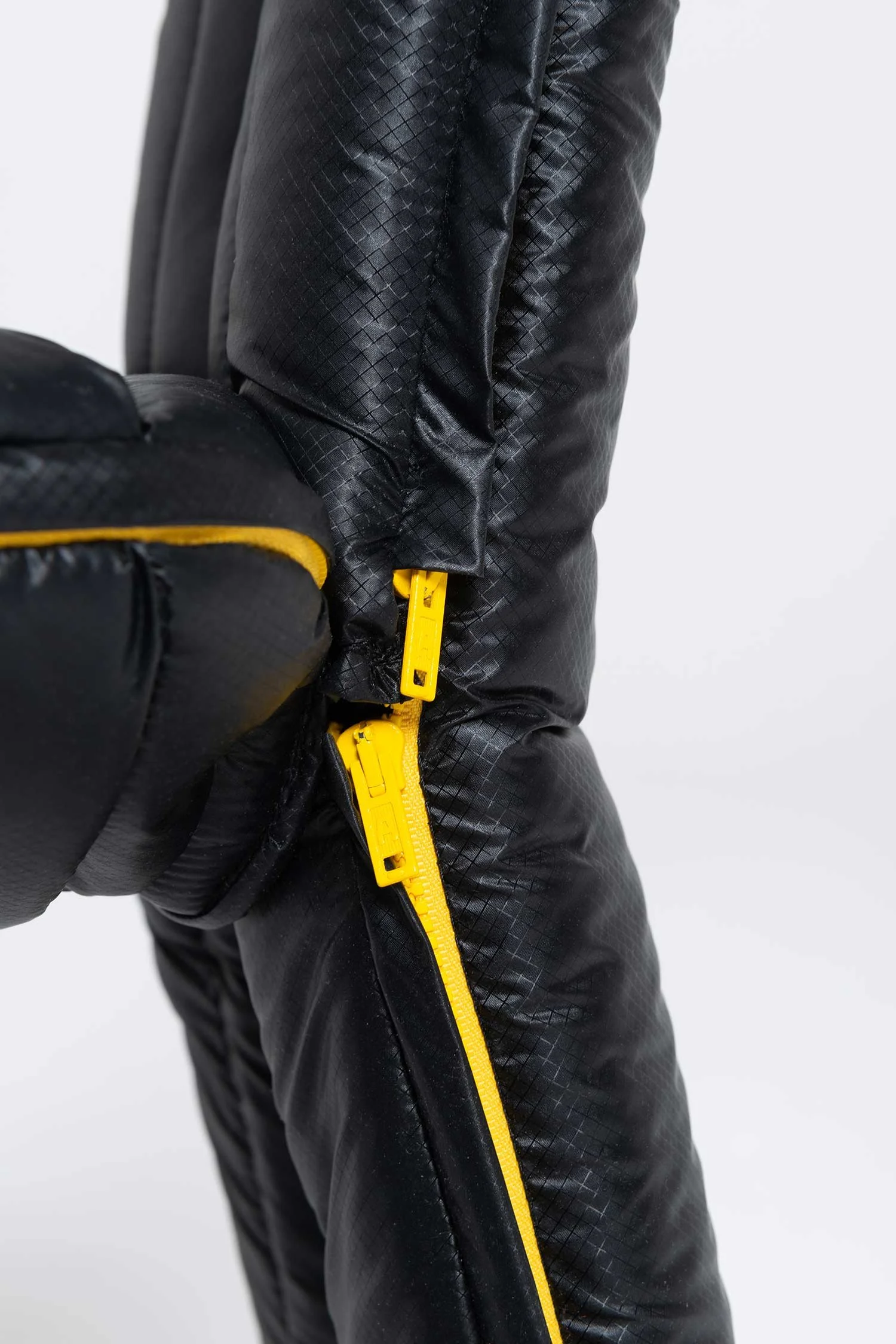 Details of the zippers