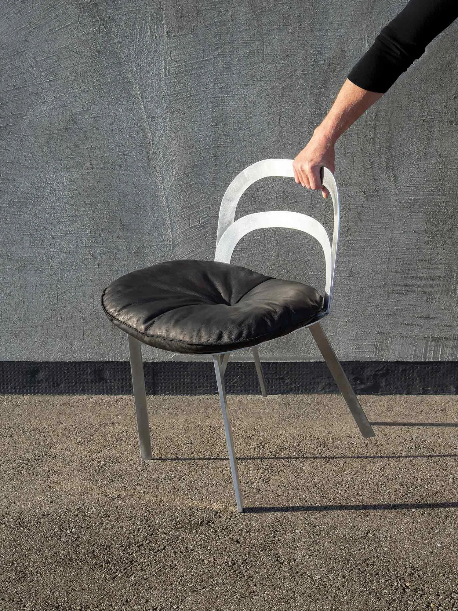 light aluminium easy chair