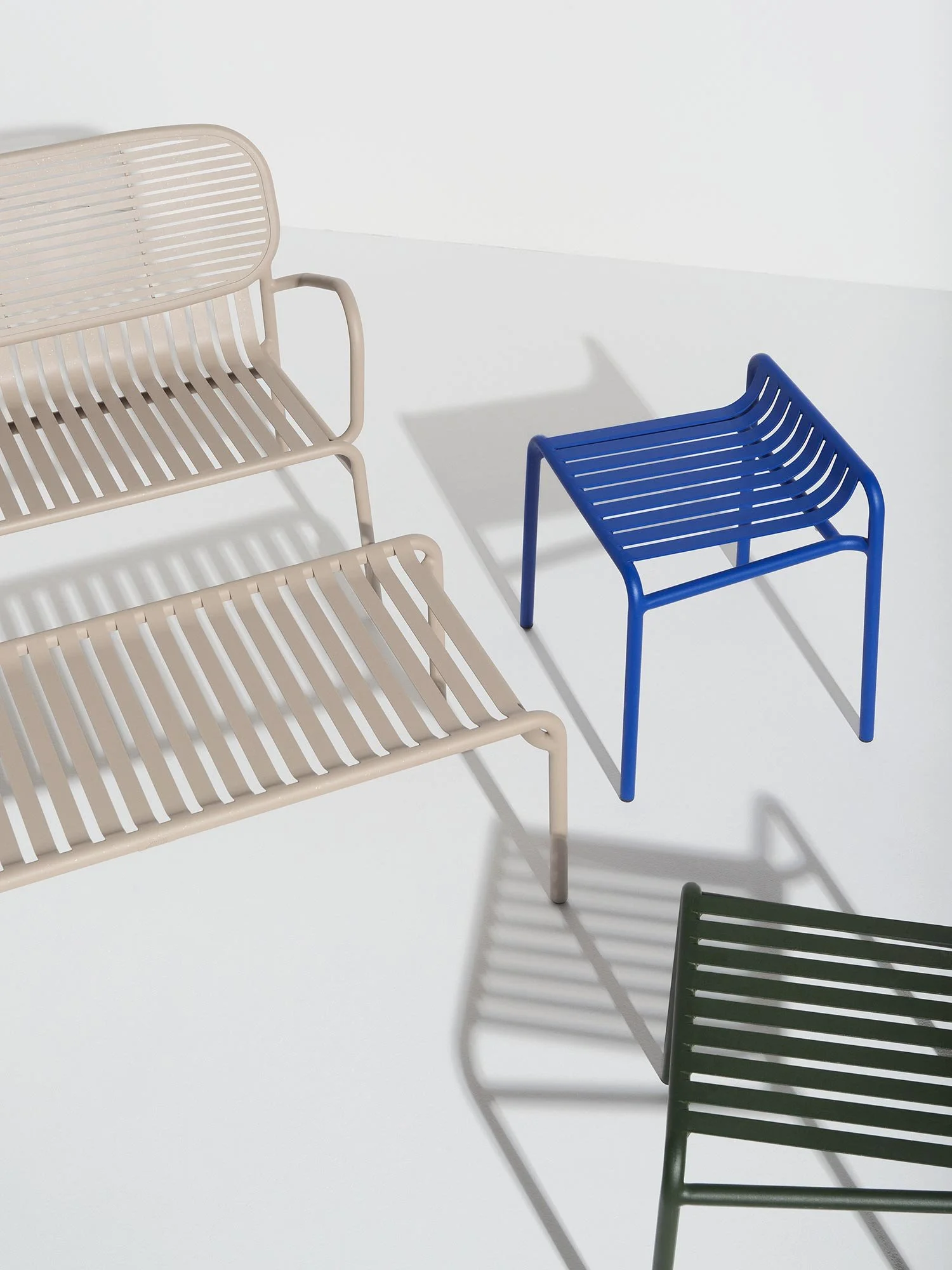 lifestyle with the stool and coffe table