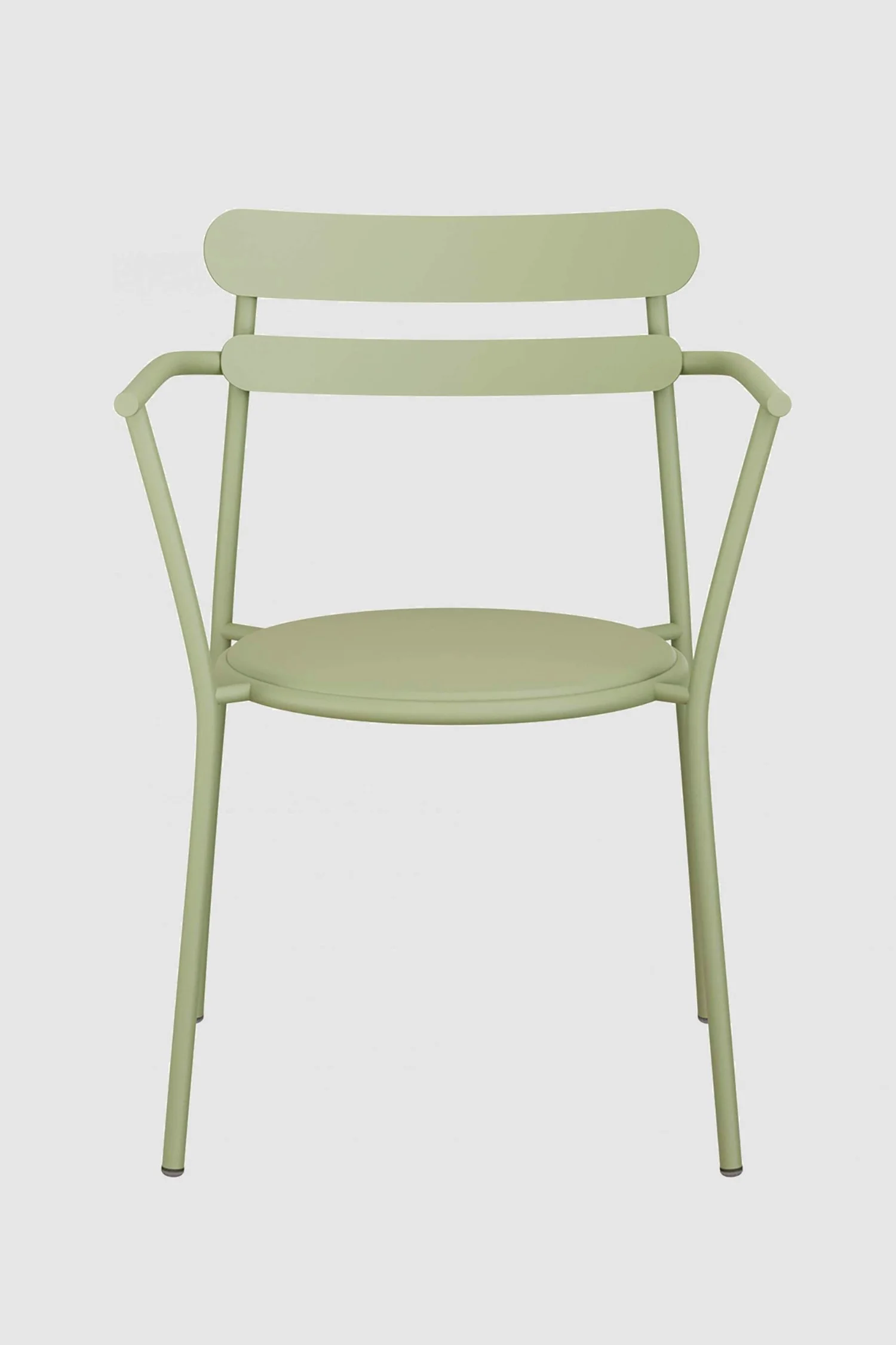Torii outdoor armchair front view