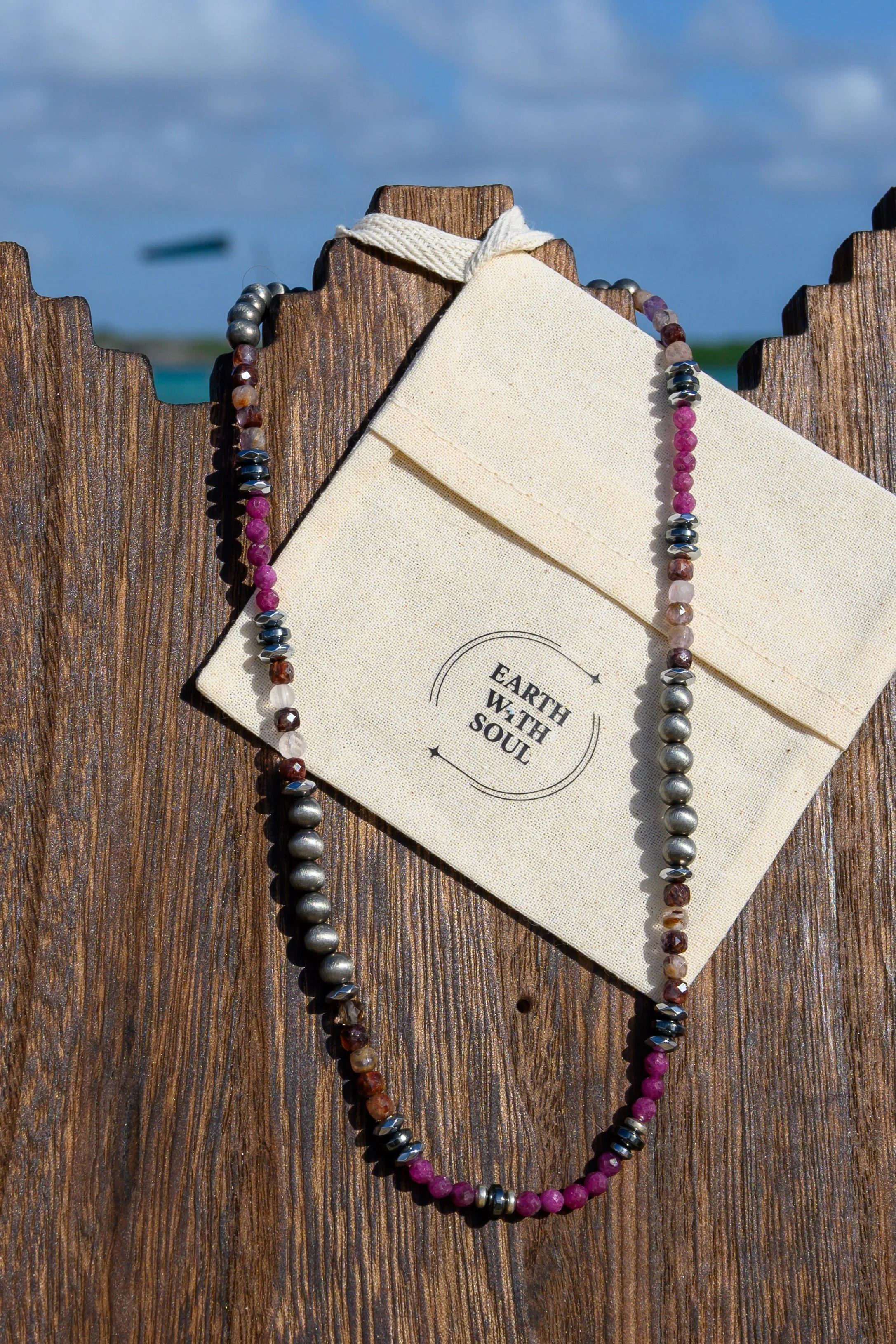 NR. 45 
Navajo Pearl*Ruby*Mixed Gems