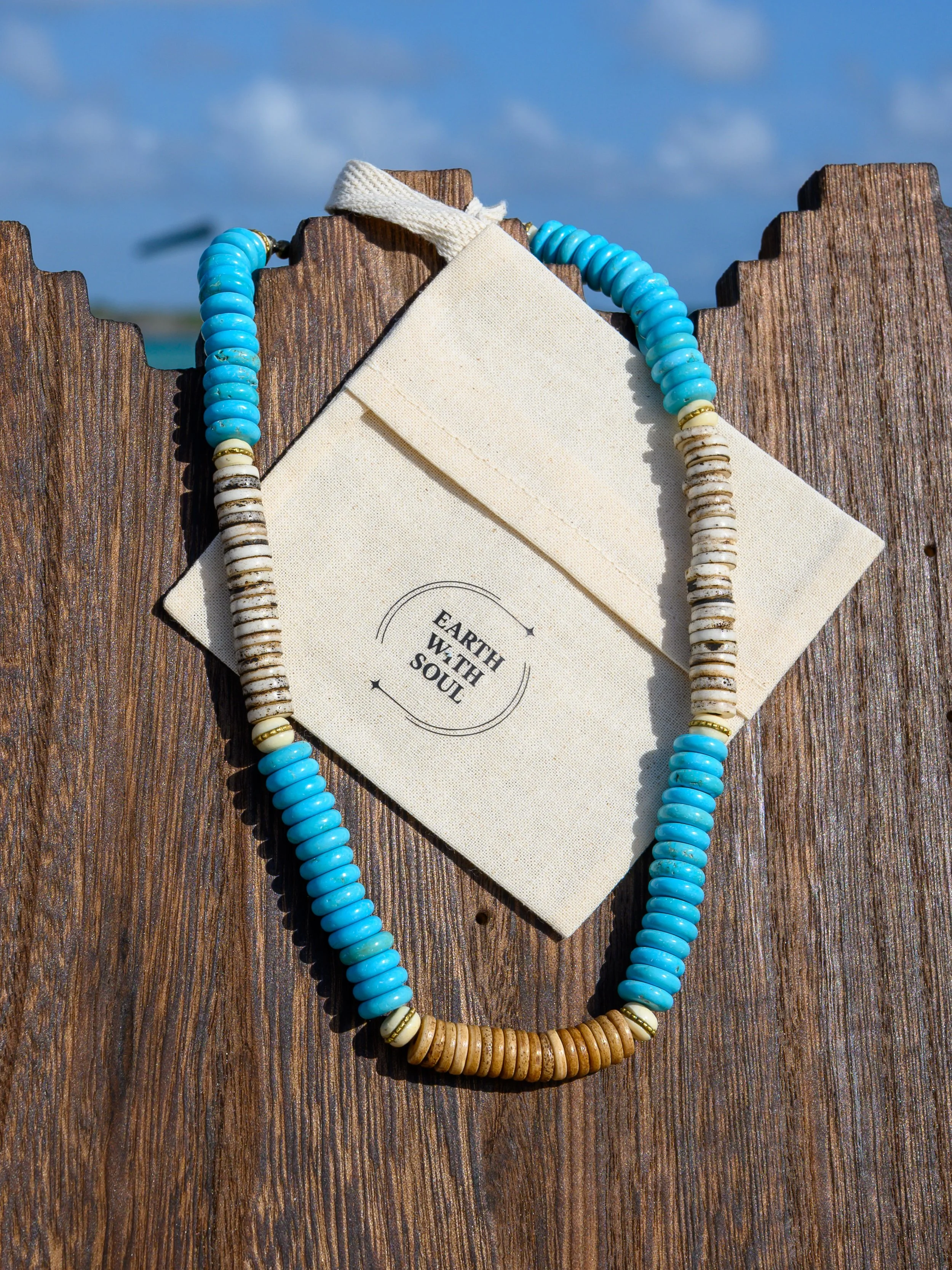 NR. 32 Brown*White*Blue Heshi Disks