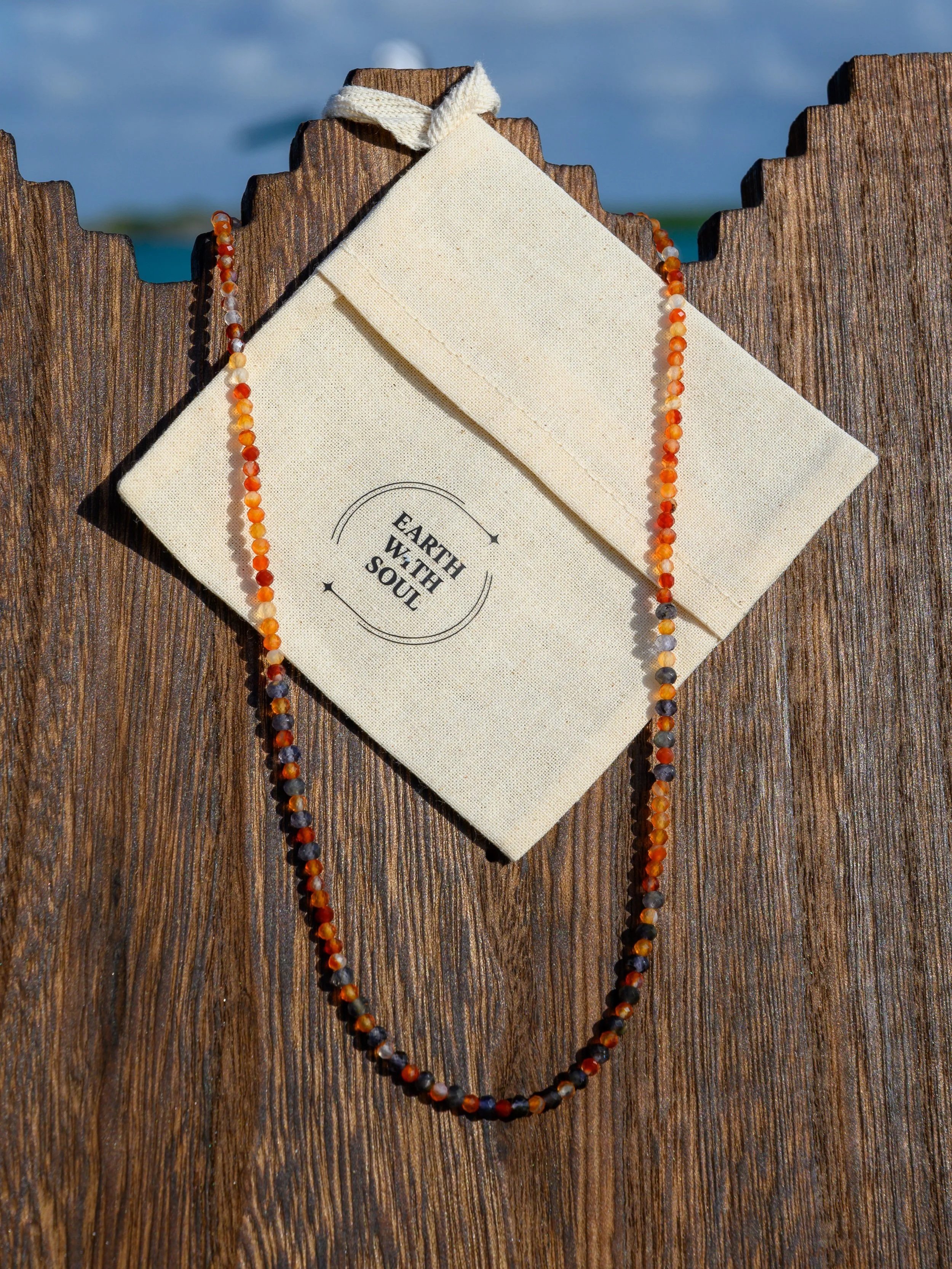NR. 6 
Carnelian*Garnet*Black Tourmoline
