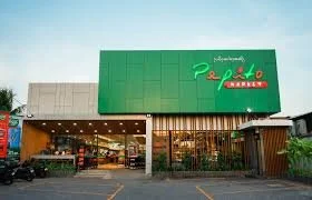 Close to Shopping Centres