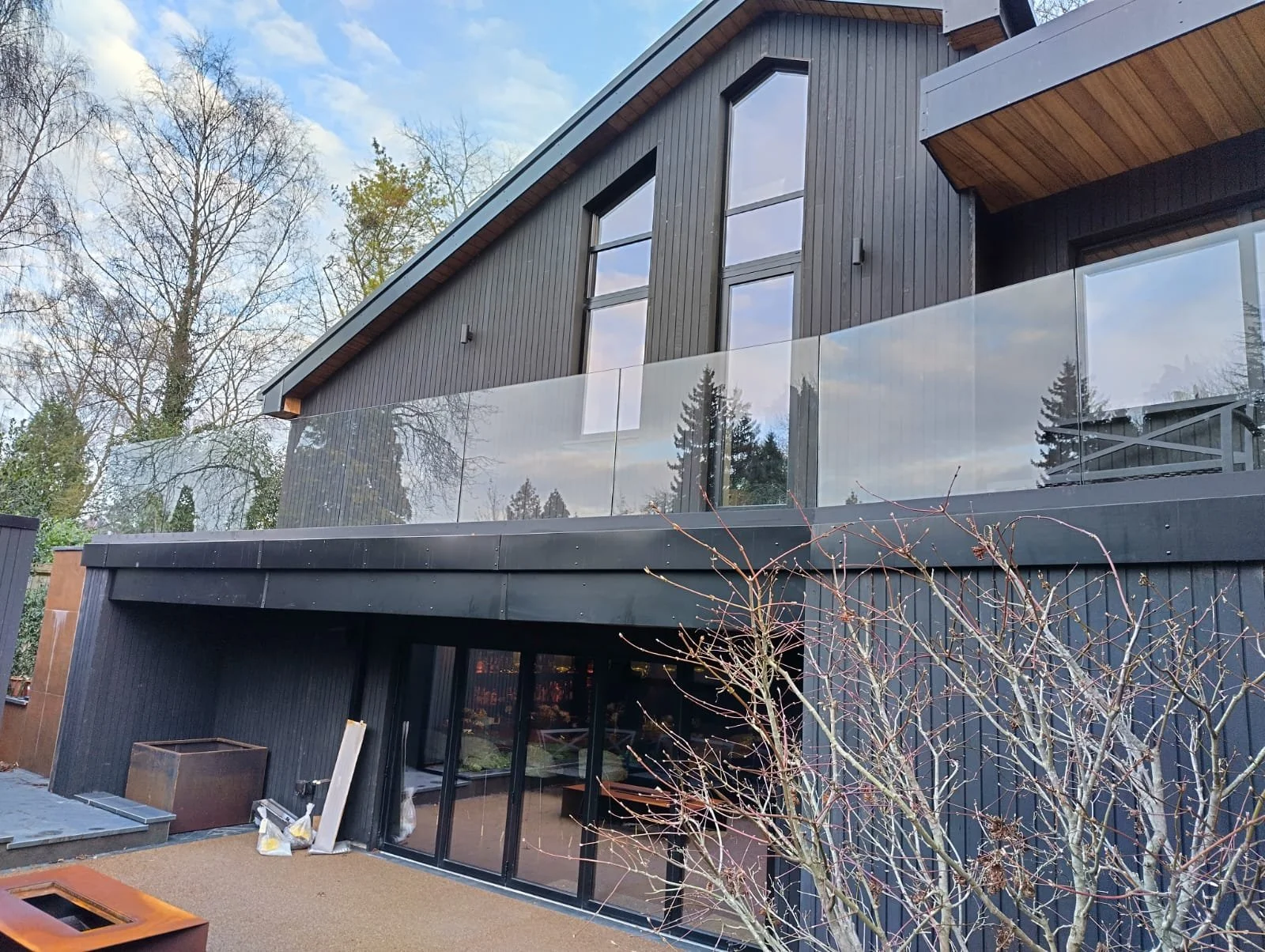 Contemporary stainless steel balcony railings for residential property by Gemfabs