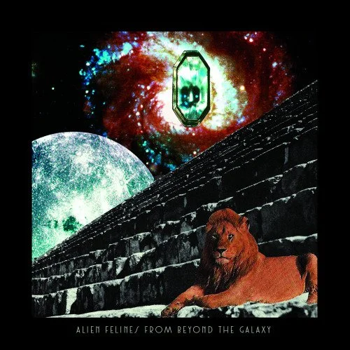 collage futurism surrealism vintage woman planet space supergombo