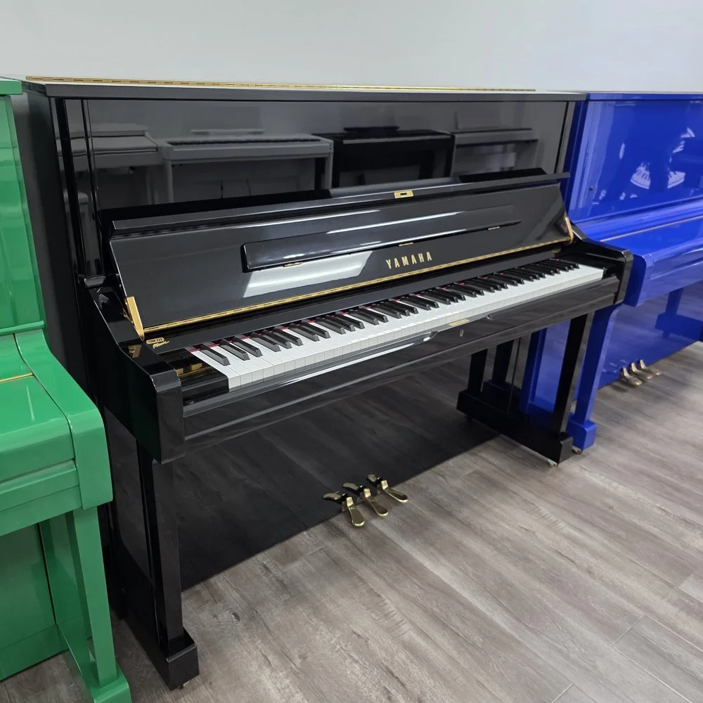 2006 Yamaha U1 Upright Piano 48'' 3.jpg