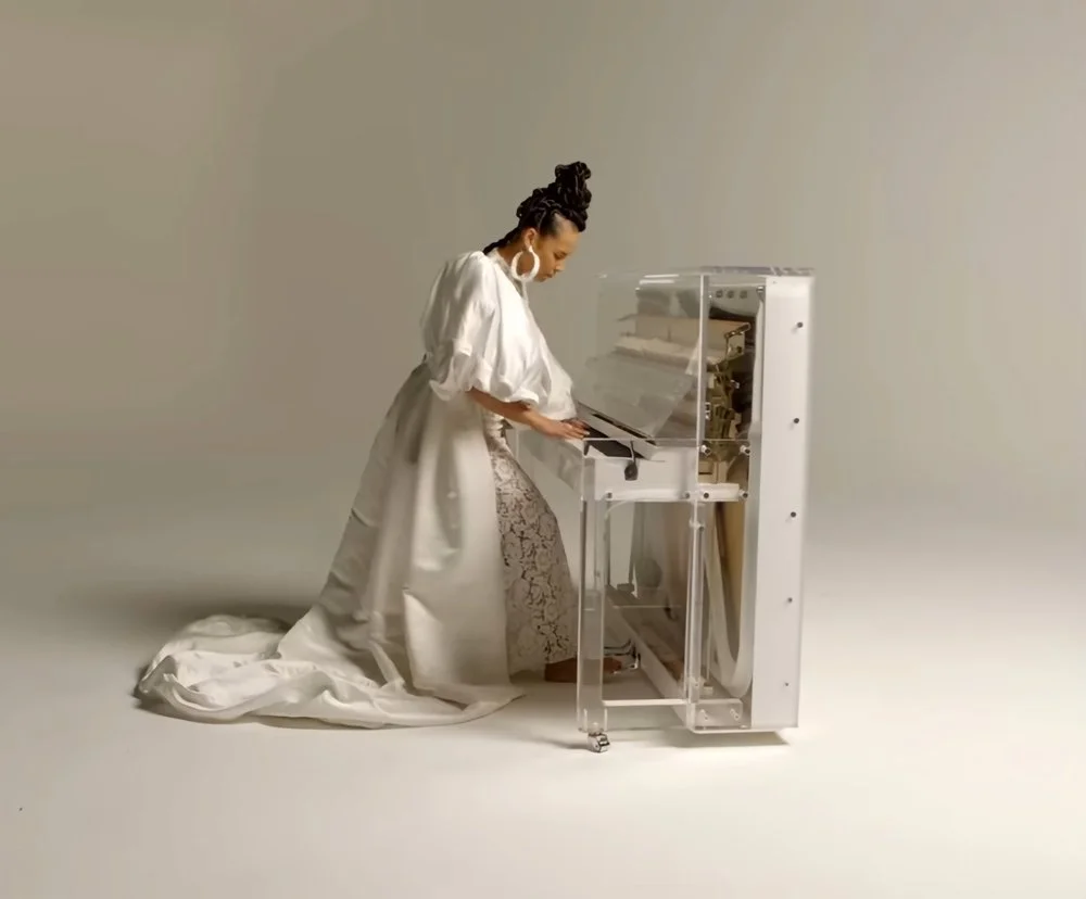 (New) Allure Crystal Upright Piano Clear Acyrlic Played by Alicia Keys in her latest music video (lifeline) 4.jpg