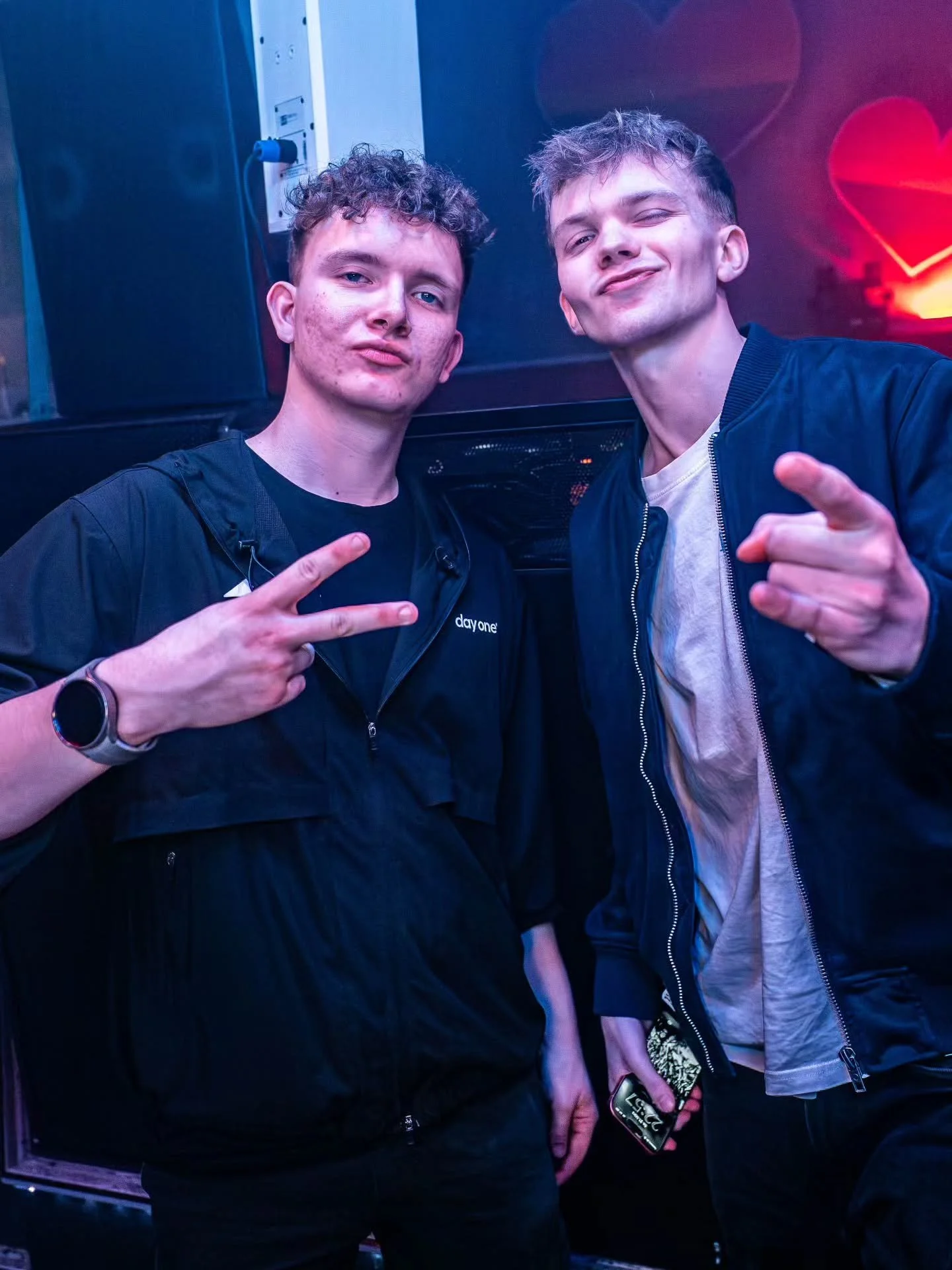 21.03.2026 - 2 Tage Eskalation 🔥

Ich wei&szlig; der Post kommt etwas sp&auml;t, allerdings ging es im M&auml;rz richtig ab! Und daf&uuml;r ein gro&szlig;es Danke, 360&deg; w/DJNicki hat komplett abgerissen und das dank euch 🫶🏻

2 Tage @boysnbeats