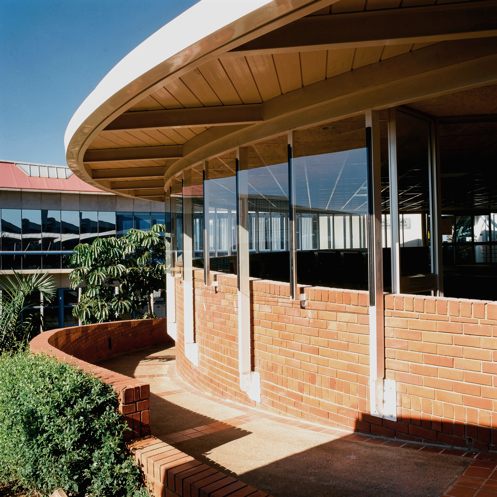 MANGOSUTHU UNIVERSITY RESOURCE CENTRE 4.png