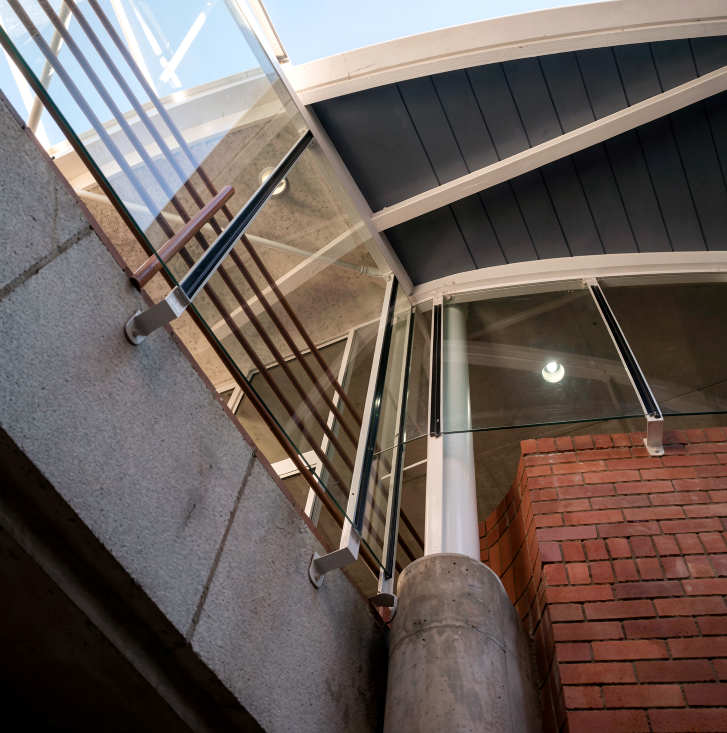 MANGOSUTHU UNIVERSITY RESOURCE CENTRE 2.png
