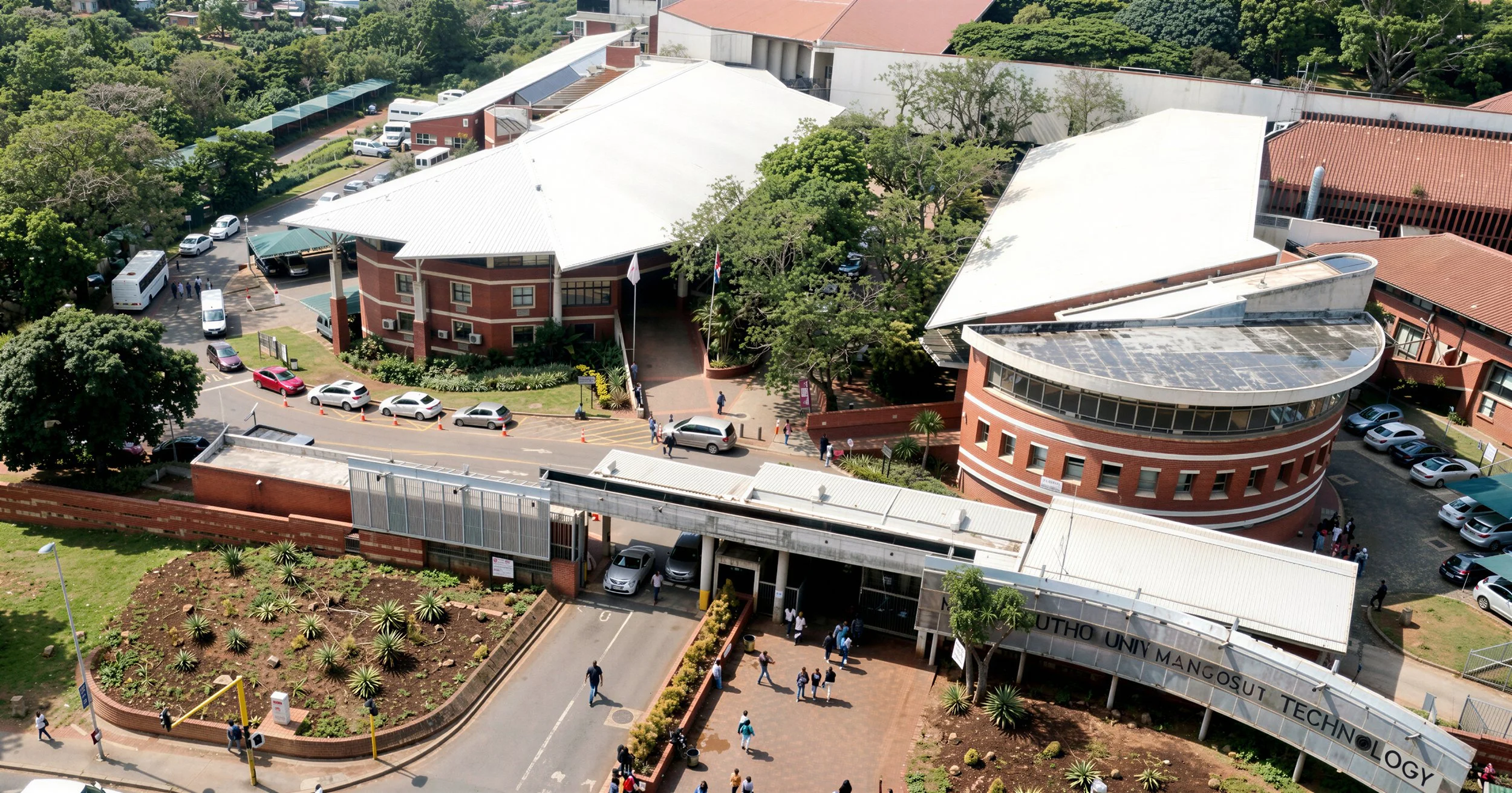 MANGOSUTHU UNIVERSITY ADMIN BLOCKS 2.jpg