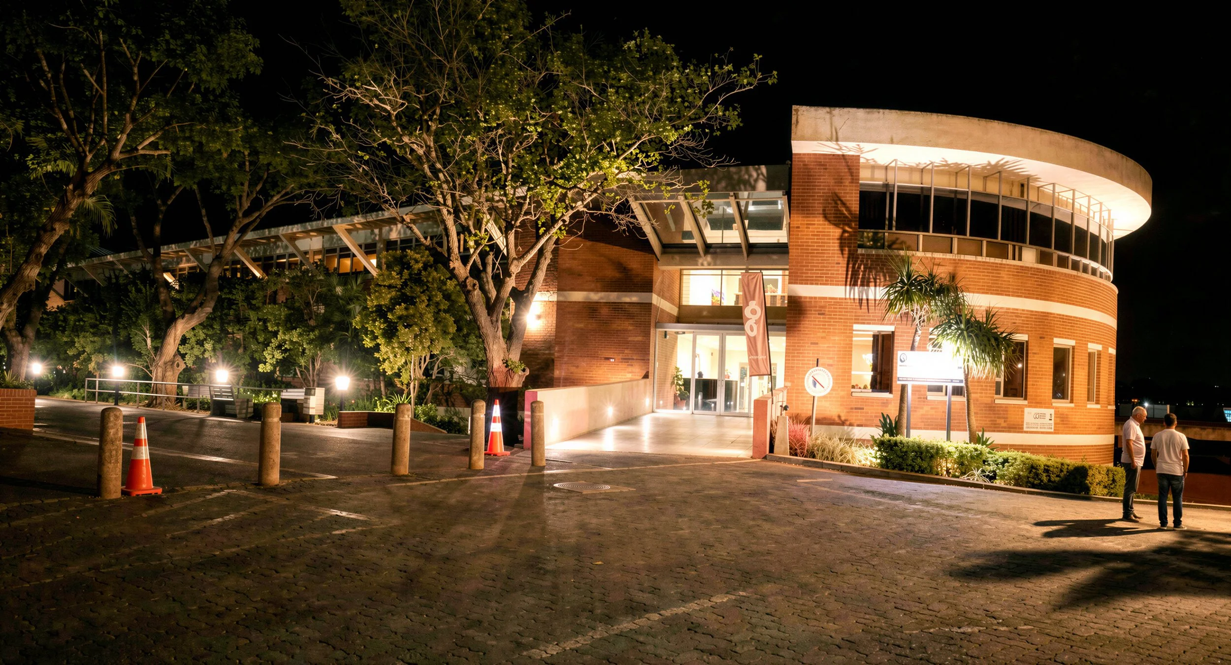 MANGOSUTHU UNIVERSITY ADMIN BLOCKS 4.jpg