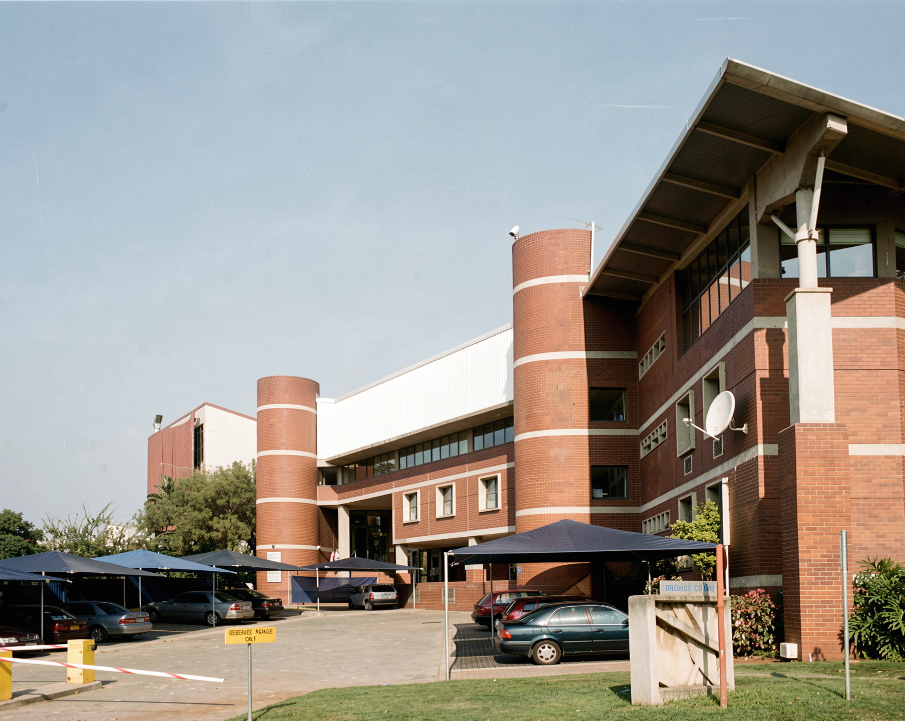 MANGOSUTHU UNIVERSITY ADMIN BLOCKS 9.png