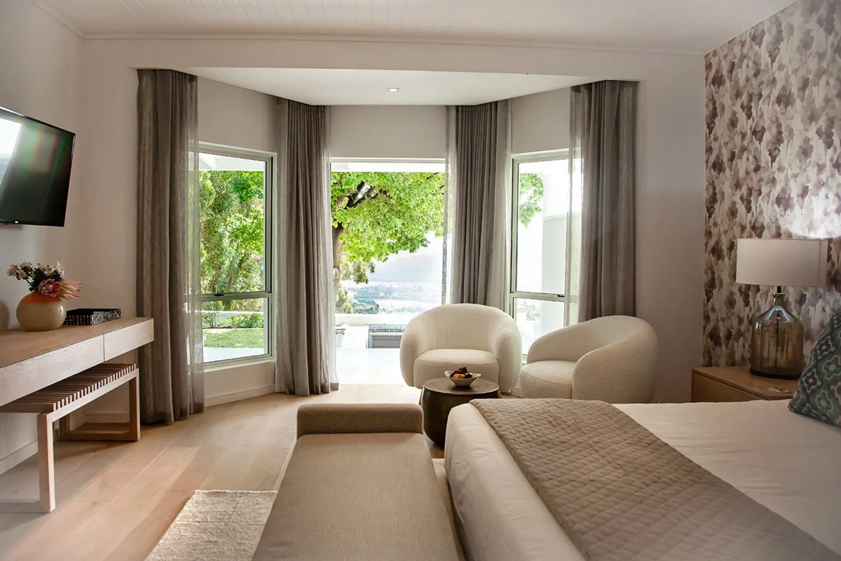 LA PETITE FERME HOTEL MANOR HOUSE SUITES 4.jpg