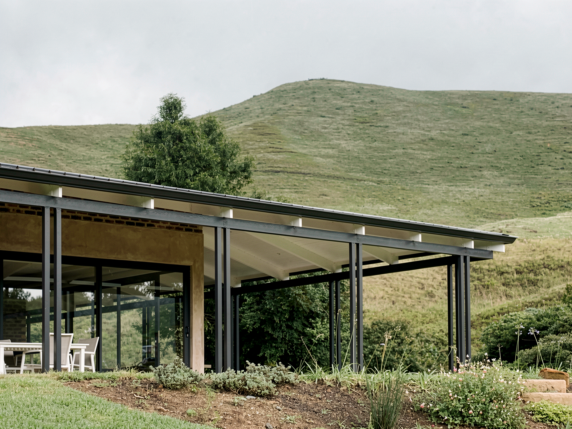 HOUSE BASEL 3.png