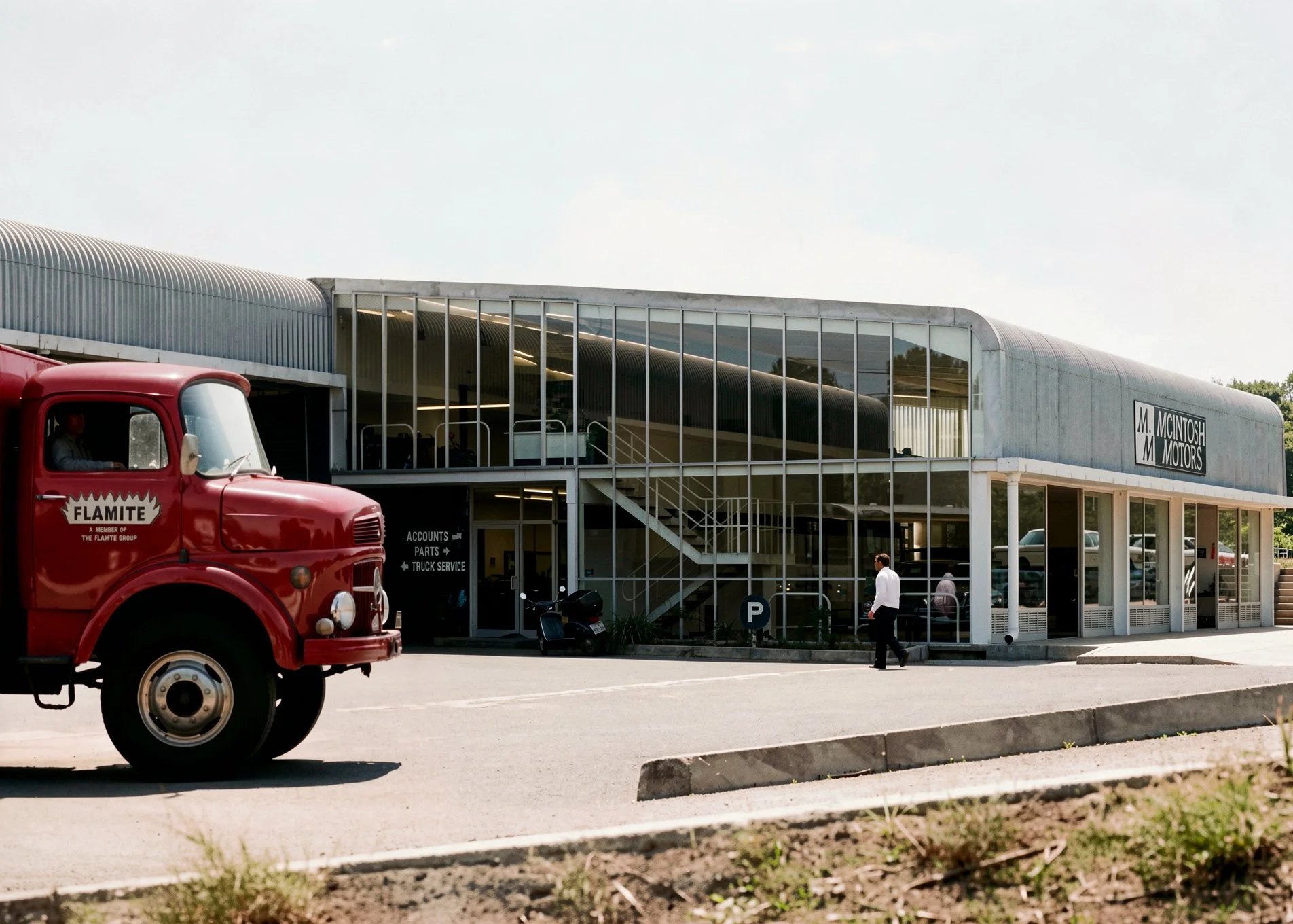 MCINTOSH MOTORS 6.jpg