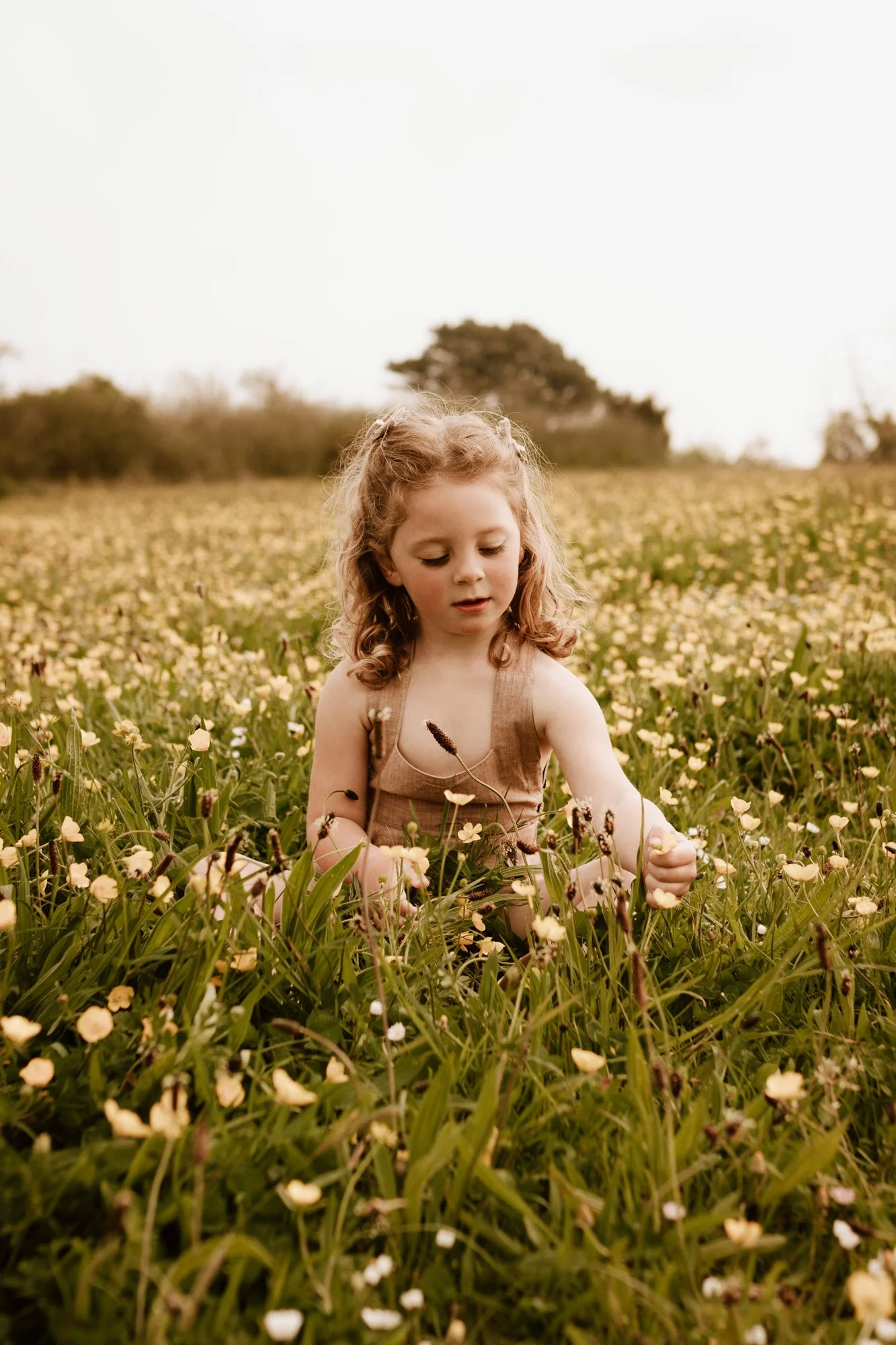 Natural family moments captured by a family photographer in Mississauga