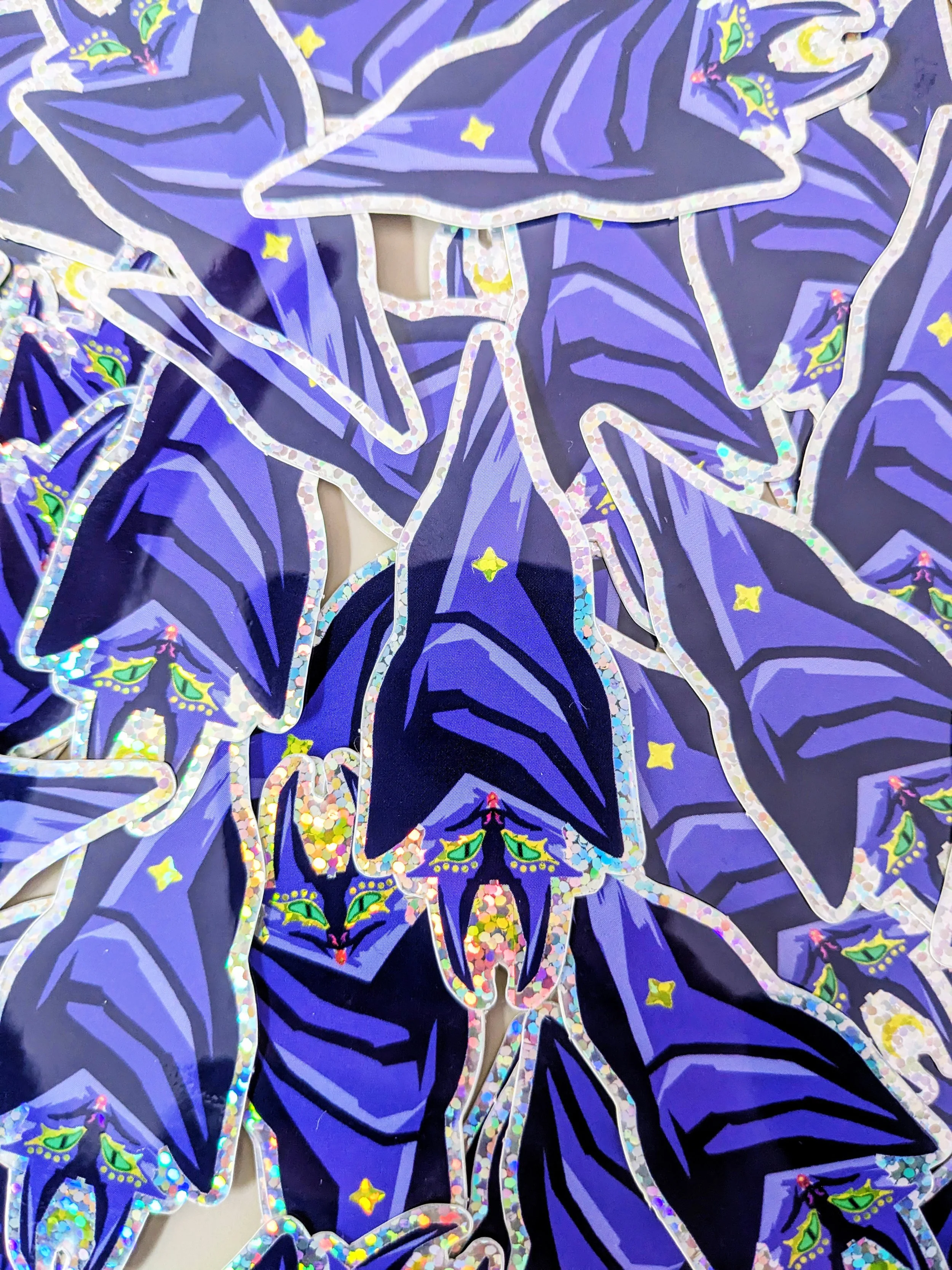 bat_blue_2.jpg