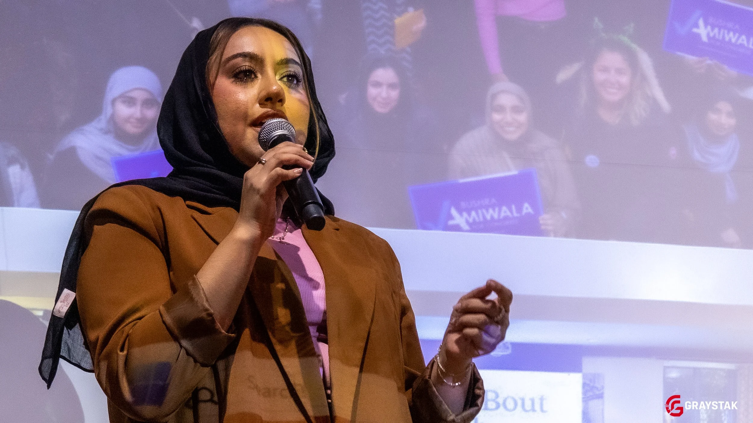 12-14-25 IL Campaign Event-6.jpg