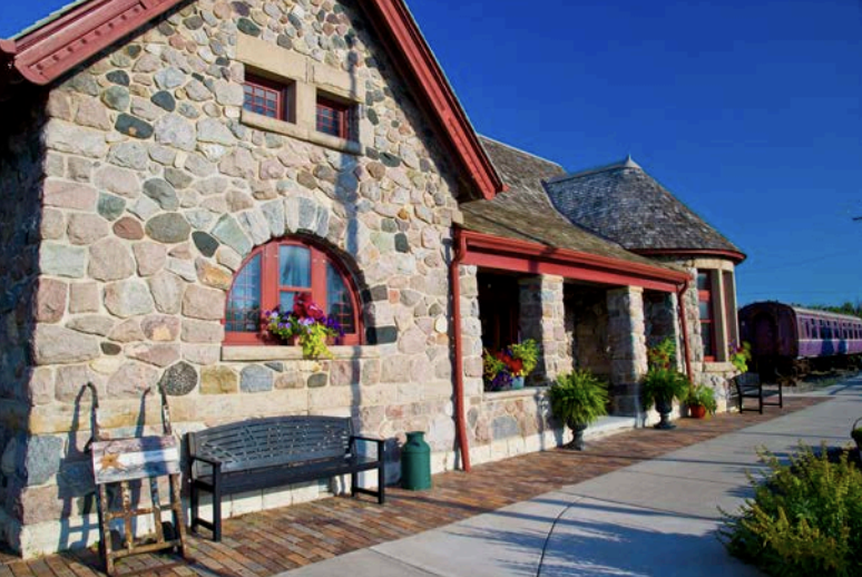 Standish Historic Depot &amp; US 23 Welcome Center