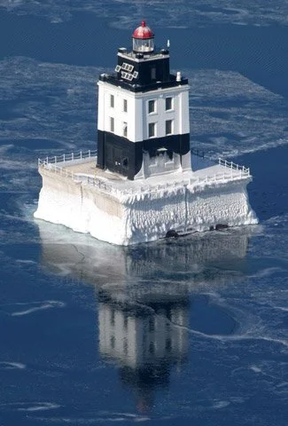 Poe Reef Lighthouse