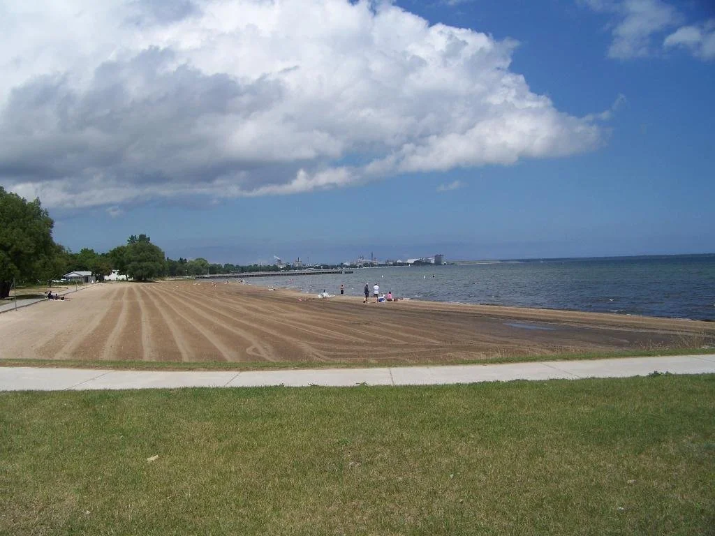 Starlite Beach 1.jpg