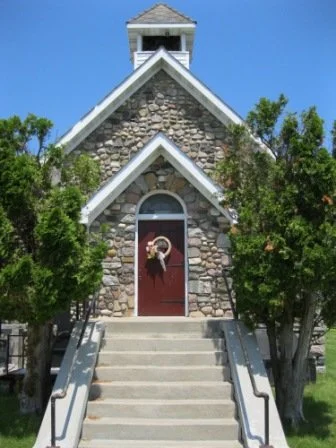 Old Stone Church Route 1.jpg