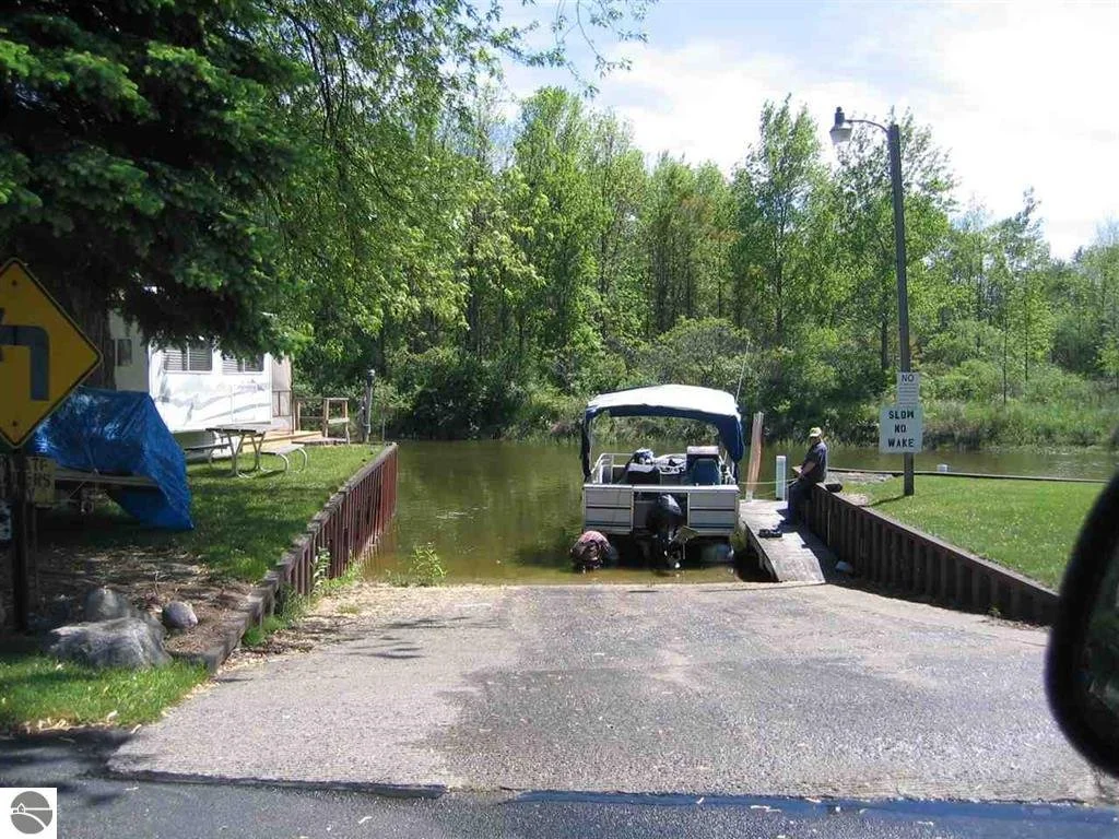 Sleepy Oaks RV Campground 3.jpg