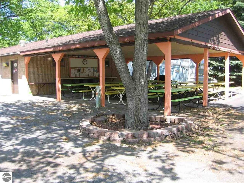 Sleepy Oaks RV Campground 5.jpg