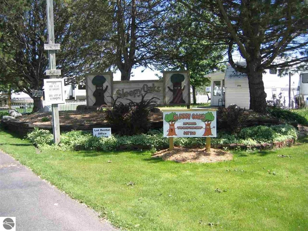 Sleepy Oaks RV Campground